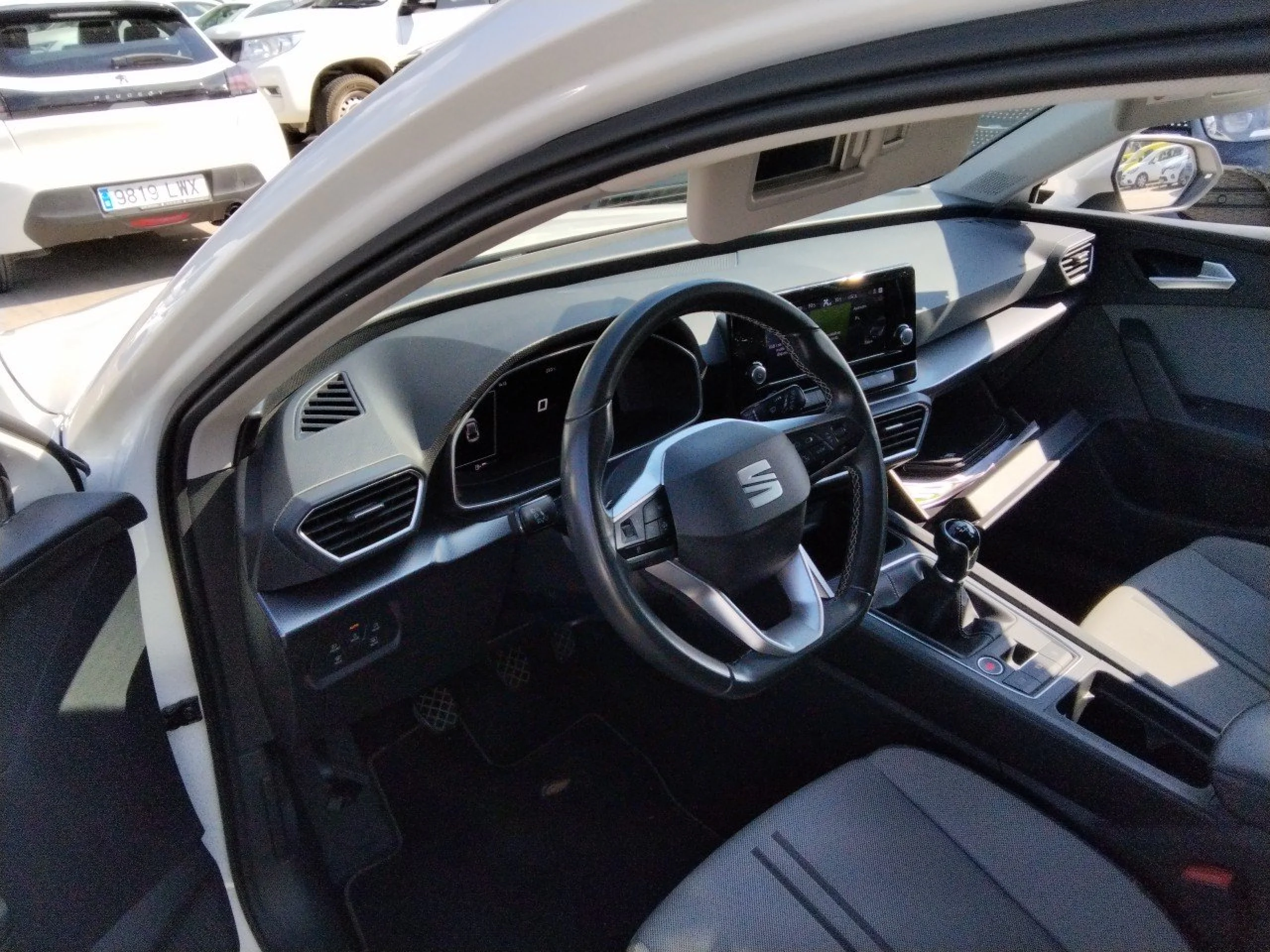 Seat Leon 2.0 TDI 85kW S&amp;S Style Go - Foto 7