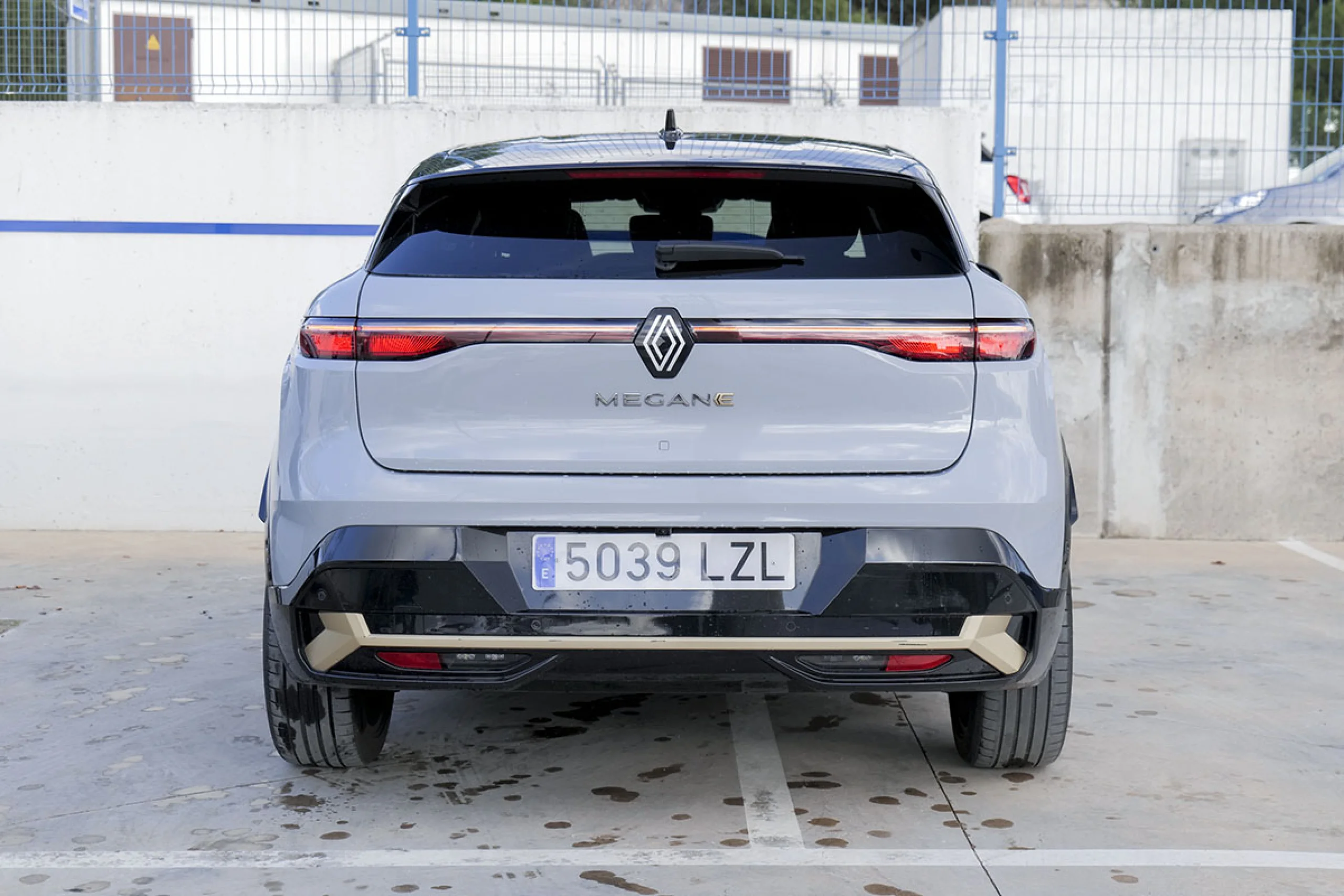 Renault Megane E-Tech iconic EV60 160kW 220CV optimum ch. - Foto 11