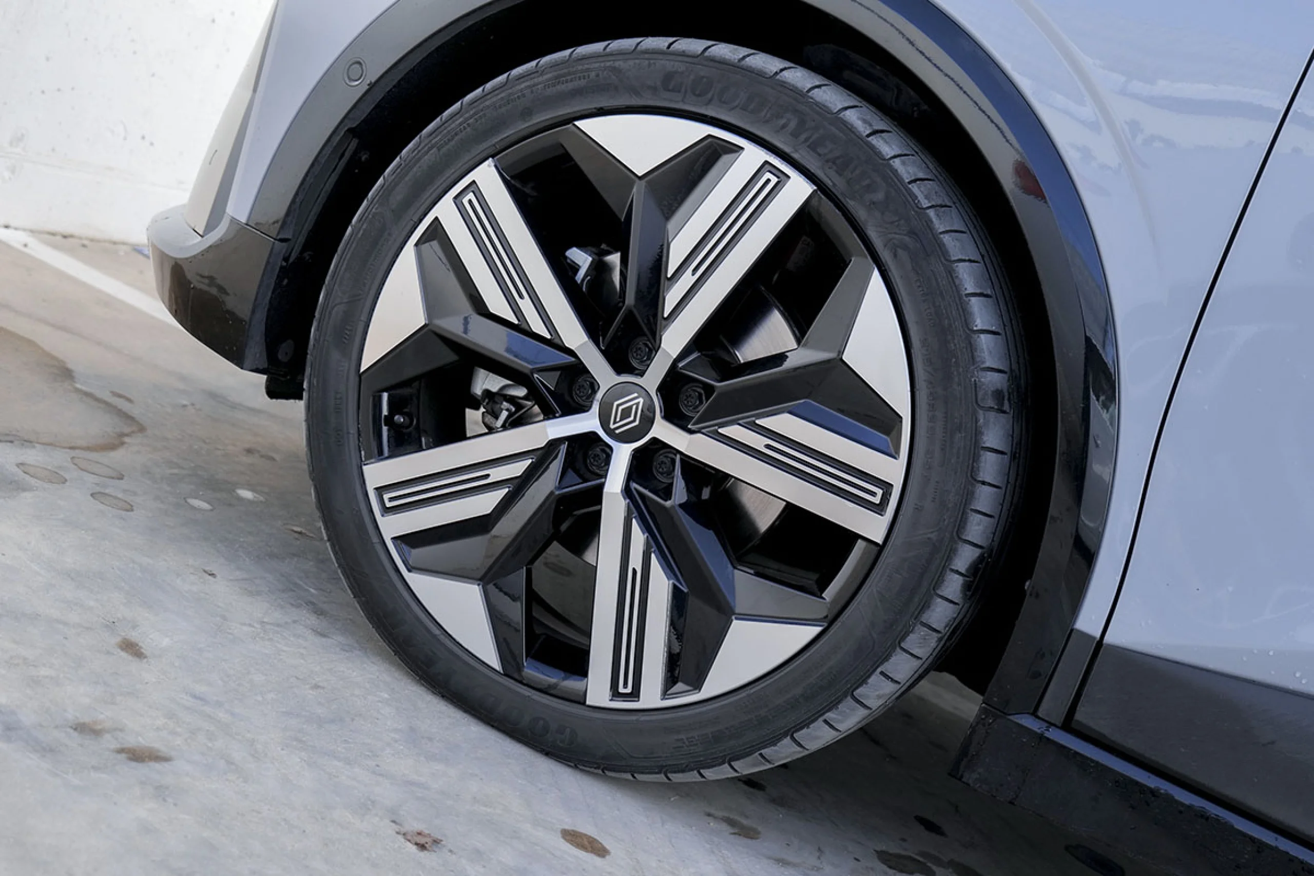 Renault Megane E-Tech iconic EV60 160kW 220CV optimum ch. - Foto 13