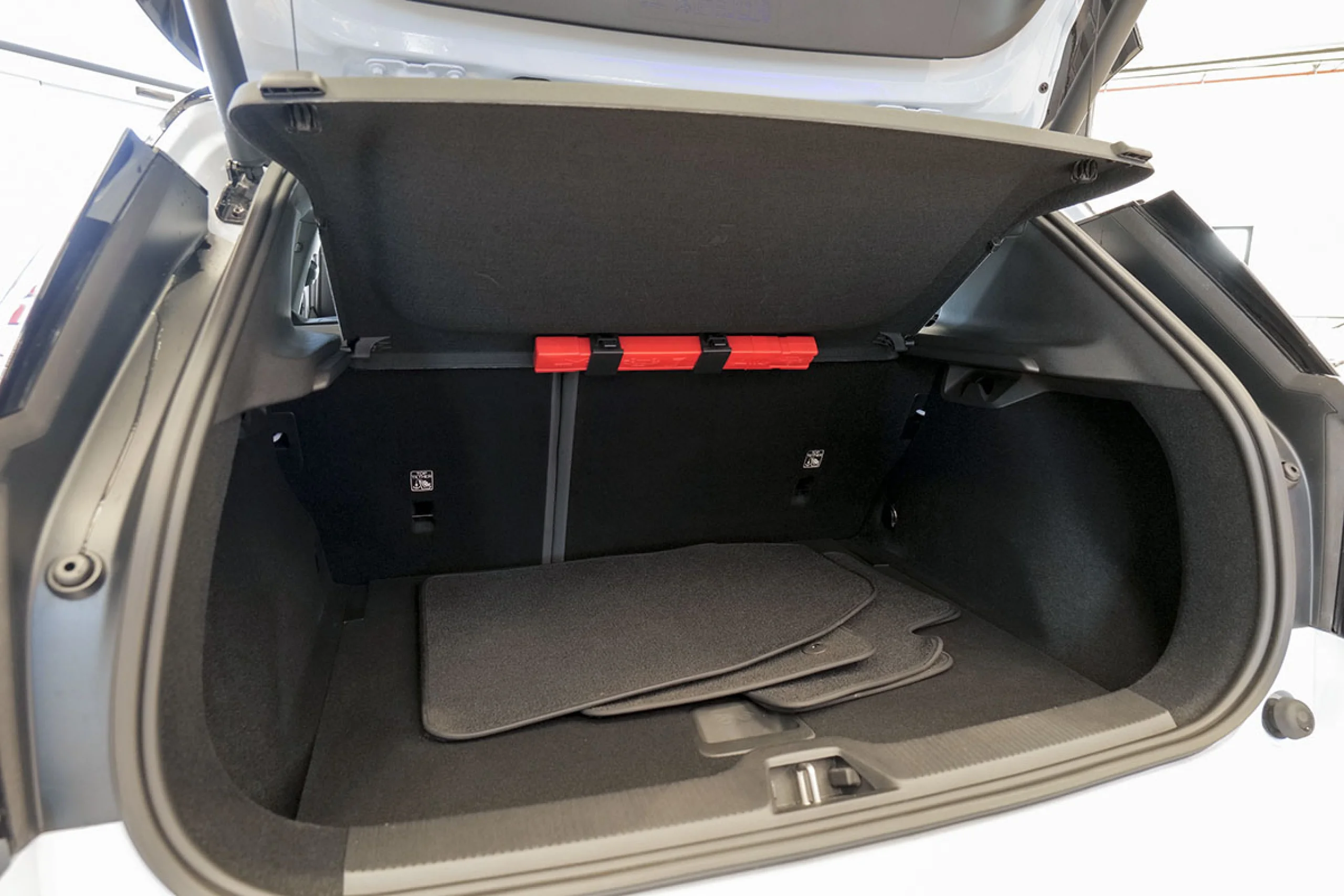 Volvo EX30 Twin Motor AWD Ultra Auto - Foto 11