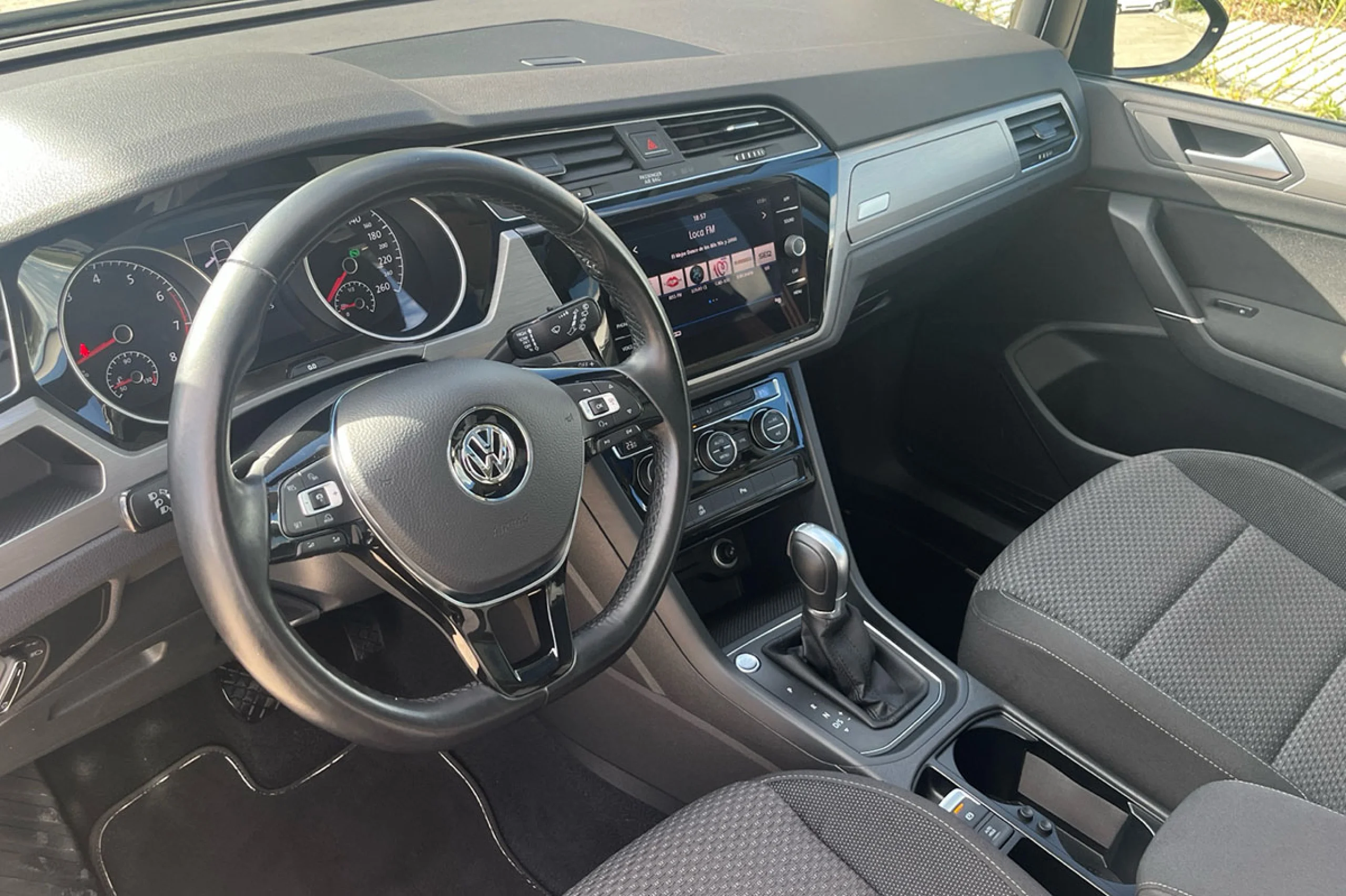 Volkswagen Touran Advance 1.4 TSI 110kW 150CV DSG - Foto 6