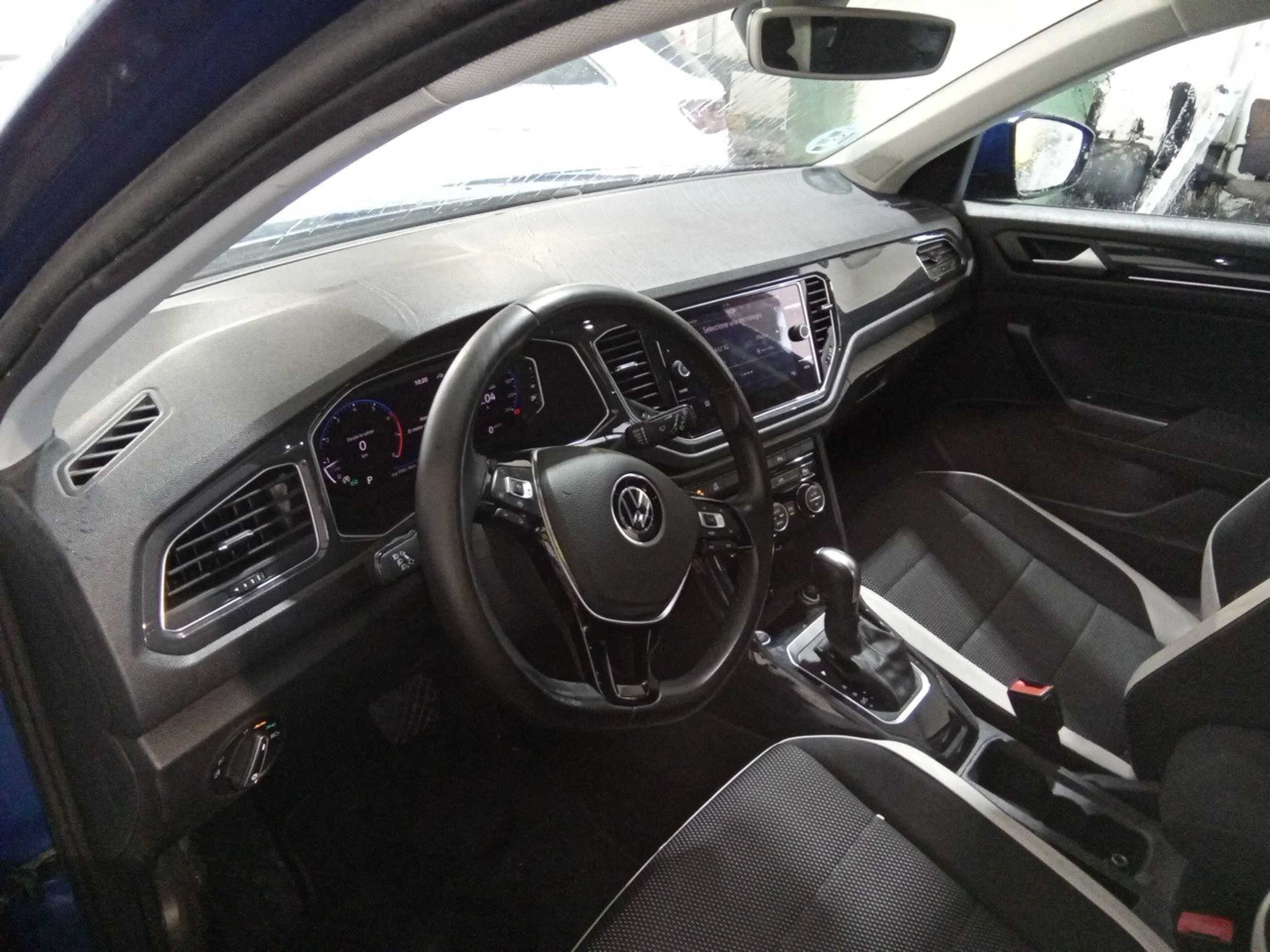 Volkswagen T-Roc Sport 1.5 TSI 110kW (150CV) DSG - Foto 7