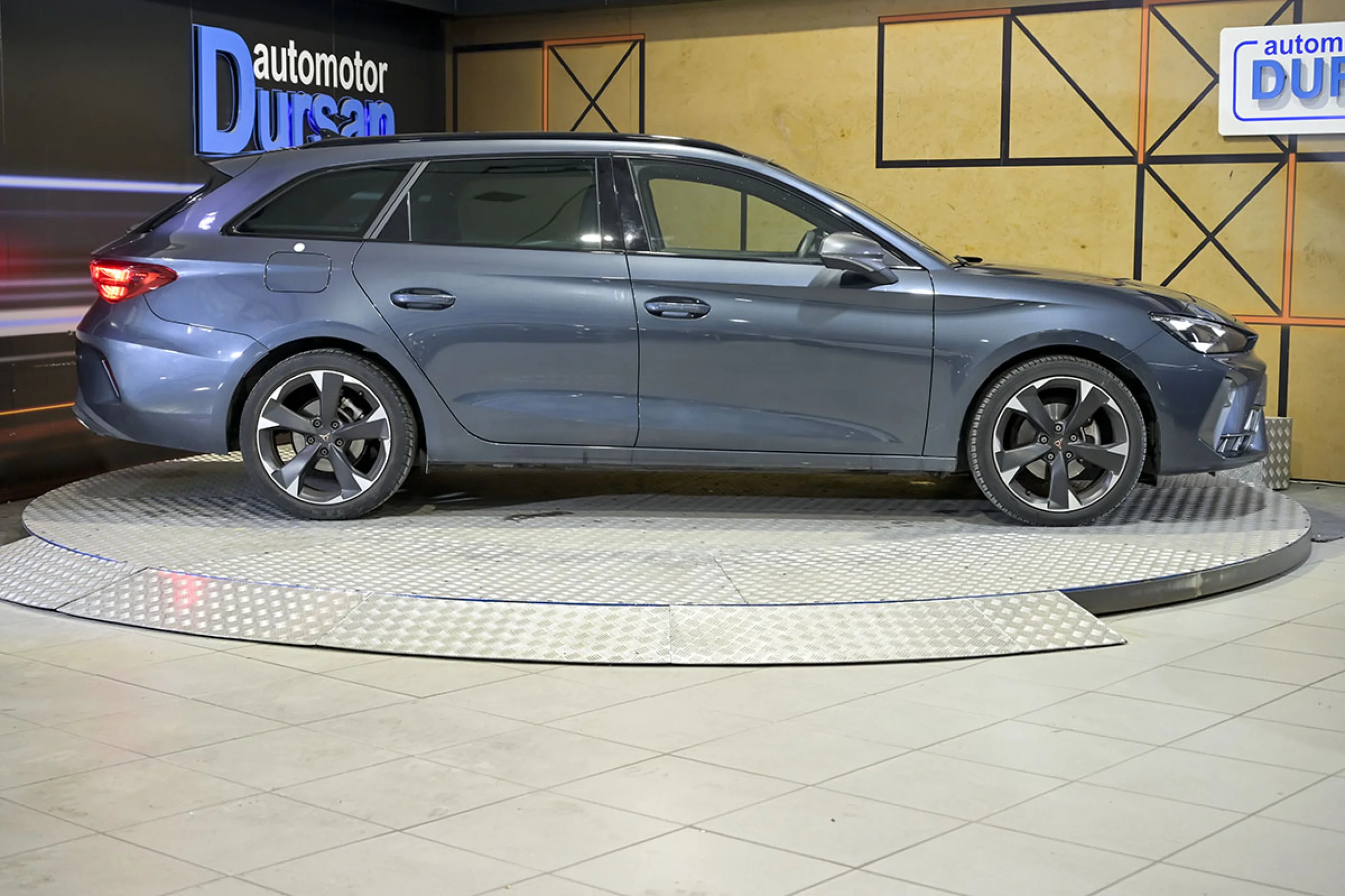 CUPRA León 1.5 eTSI 110kW 150CV DSG - Foto 20