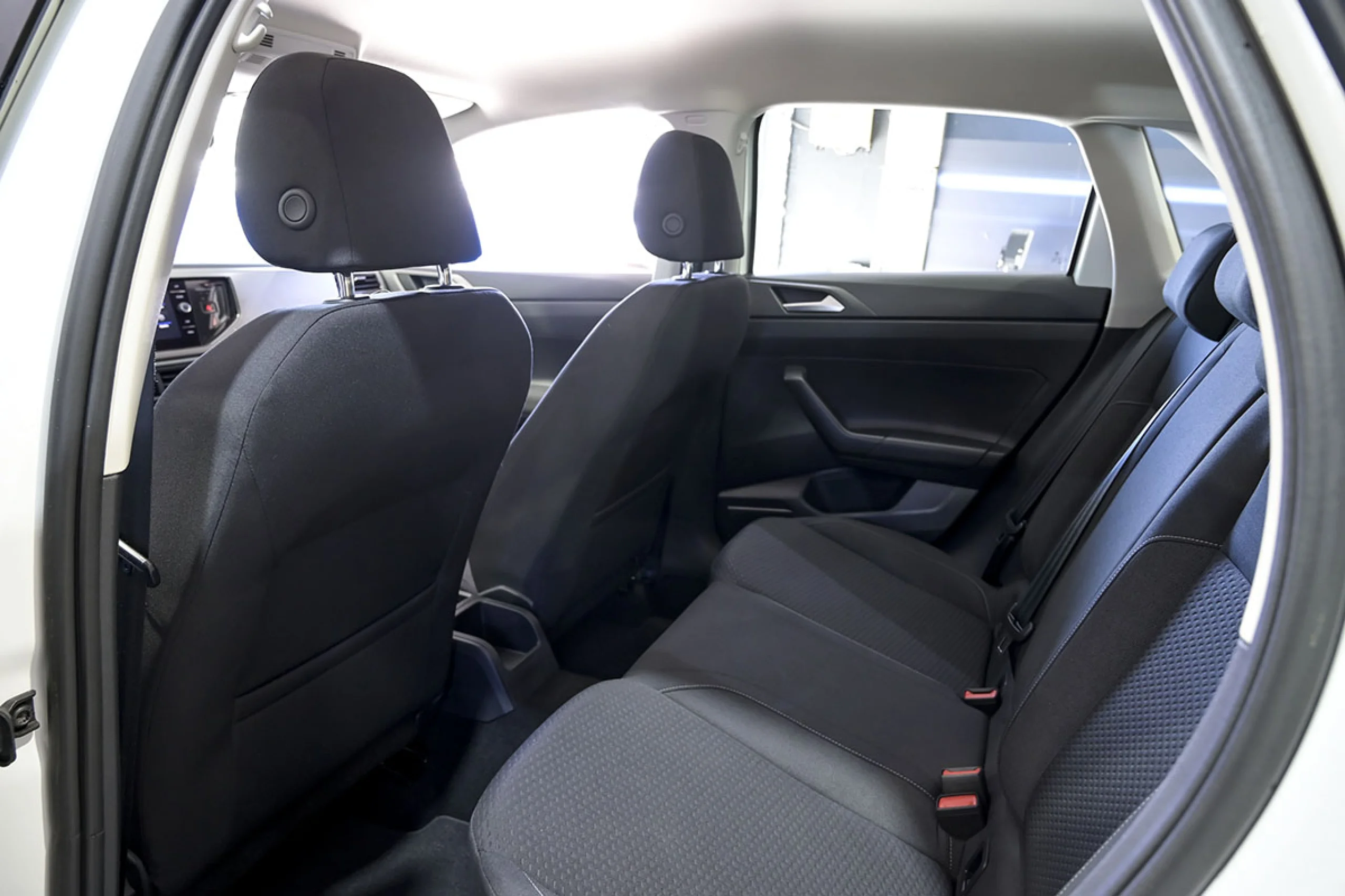 Volkswagen Polo Advance 1.0 TSI 70kW 95CV - Foto 16