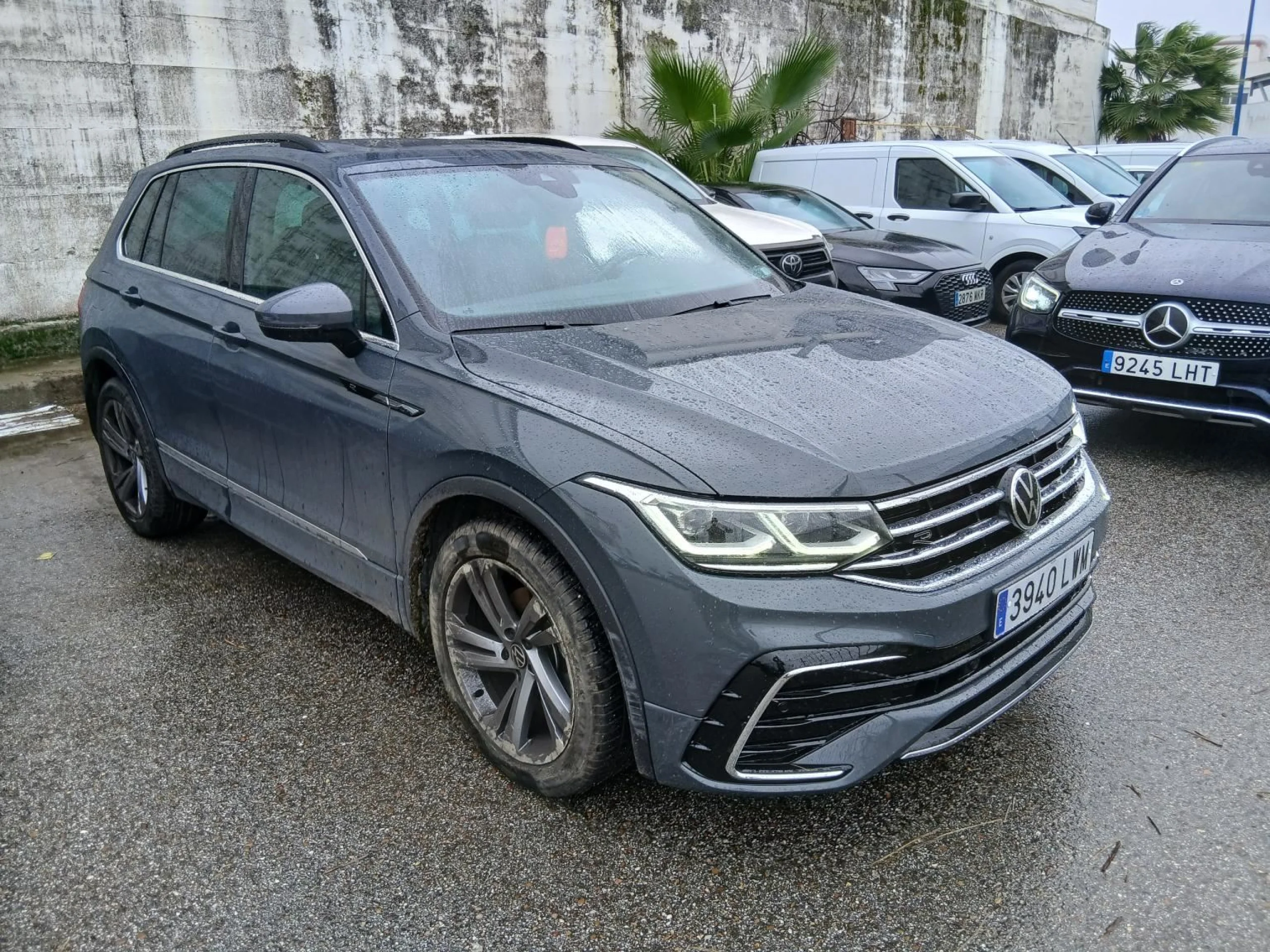 Volkswagen Tiguan R-Line 2.0 TDI 110kW (150CV) DSG - Foto 4