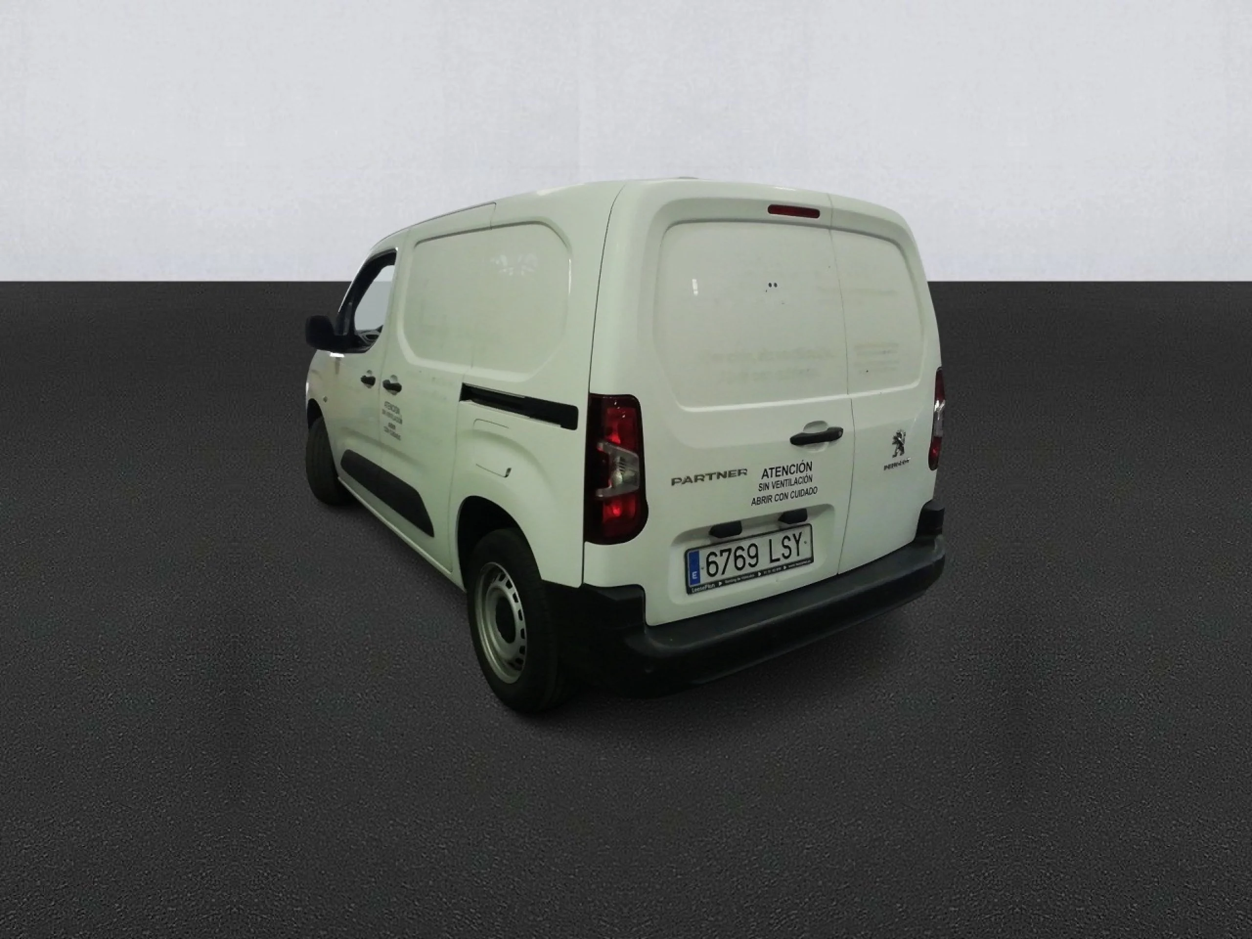 Peugeot Partner Premium Standard 600kg BlueHDi 73kW - Foto 6