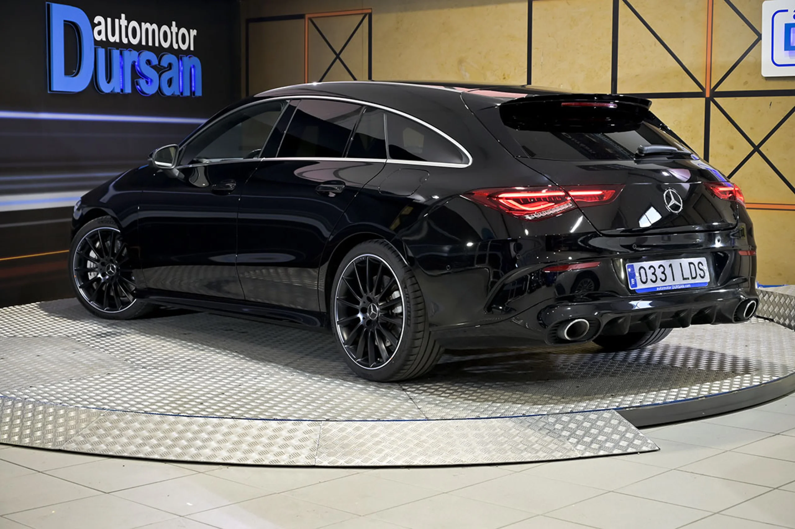 Mercedes-Benz CLA 35 AMG MERCEDES-BENZ CLA CLA MercedesAMG 35 4MATIC Shooting Bra - Foto 4