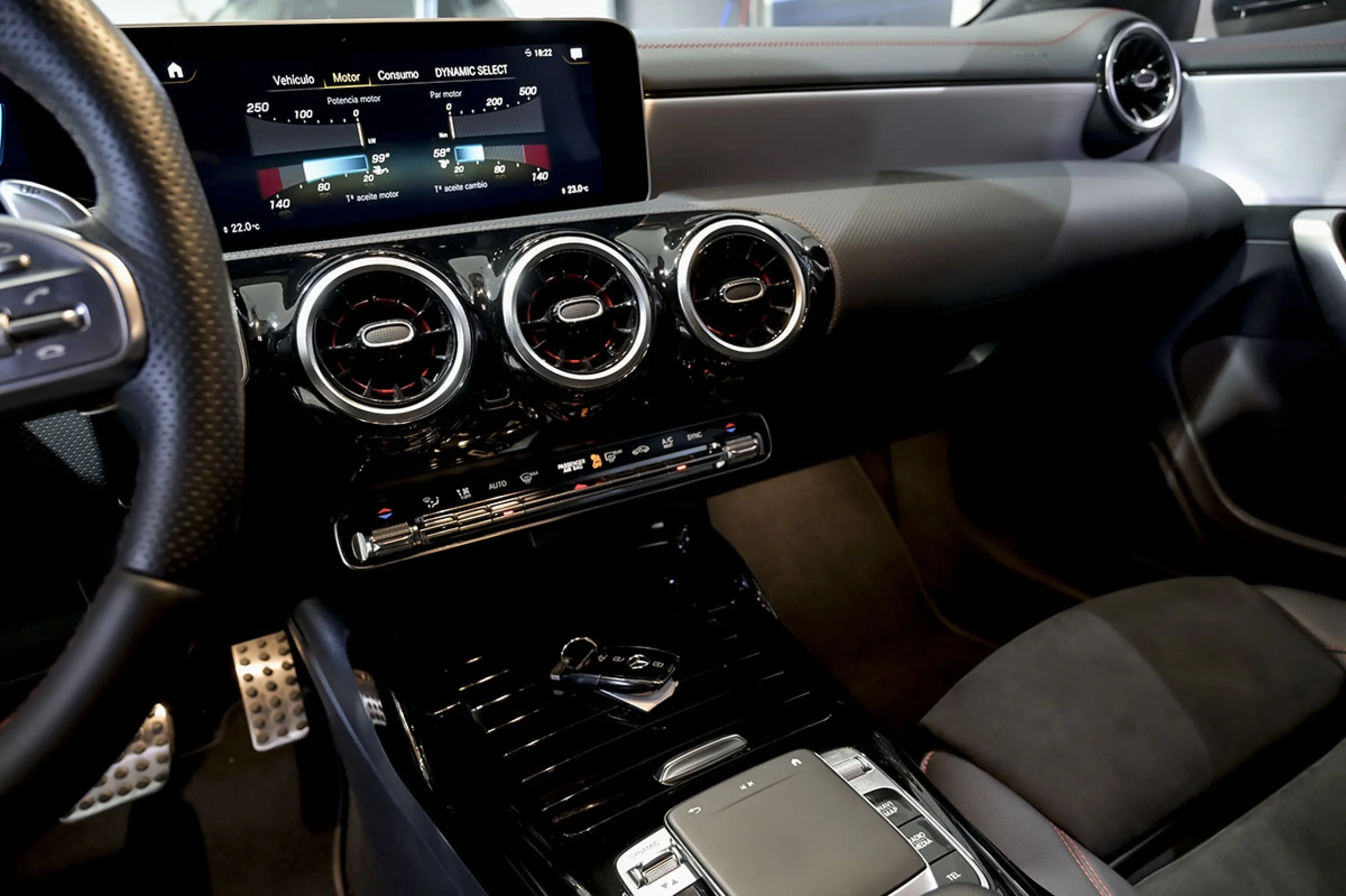 Mercedes-Benz CLA 35 AMG MERCEDES-BENZ CLA CLA MercedesAMG 35 4MATIC Shooting Bra - Foto 31