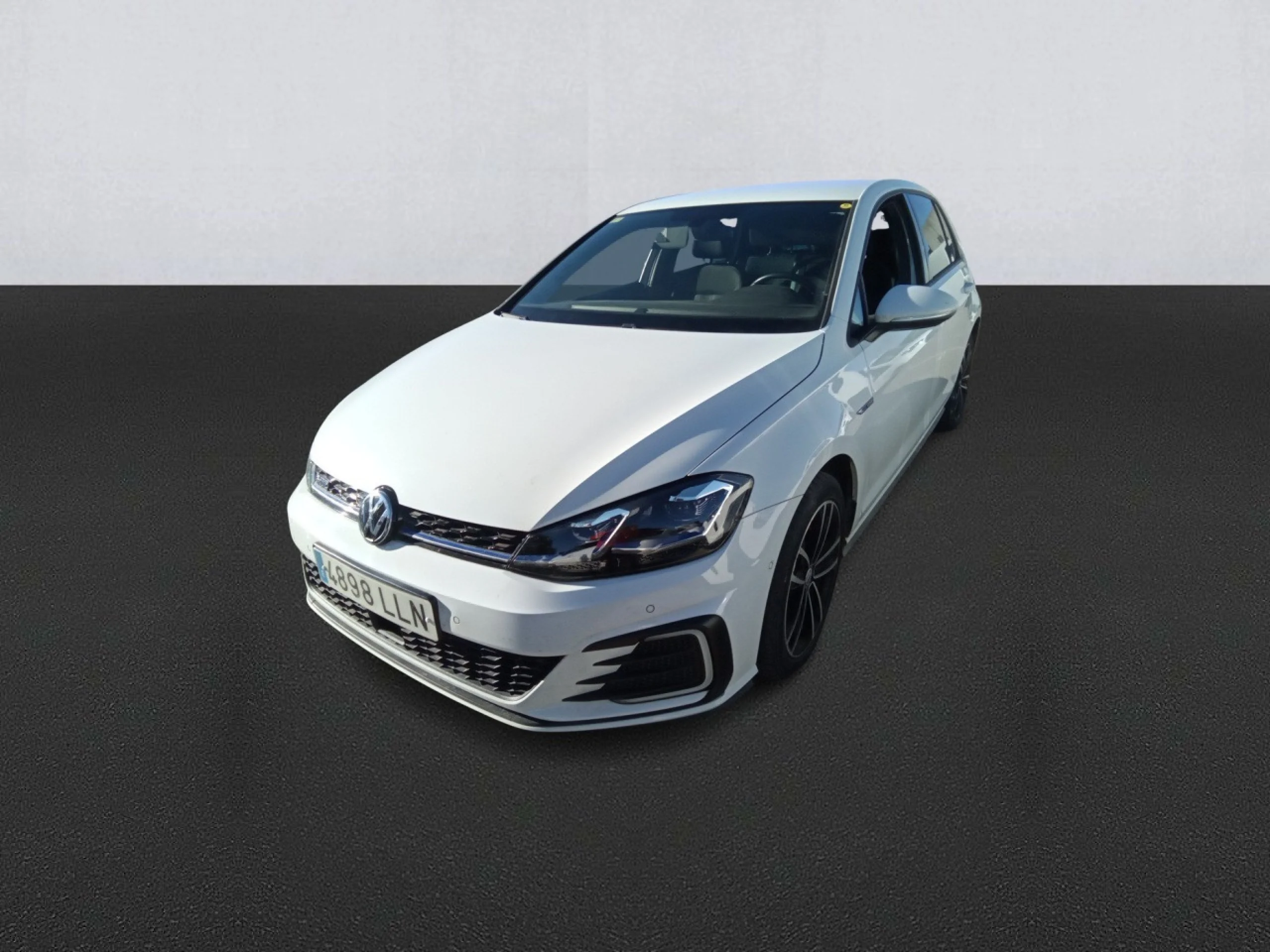 Volkswagen Golf (O) GTE 1.4 TSI e-Power 150kW (204CV) DSG - Foto 1