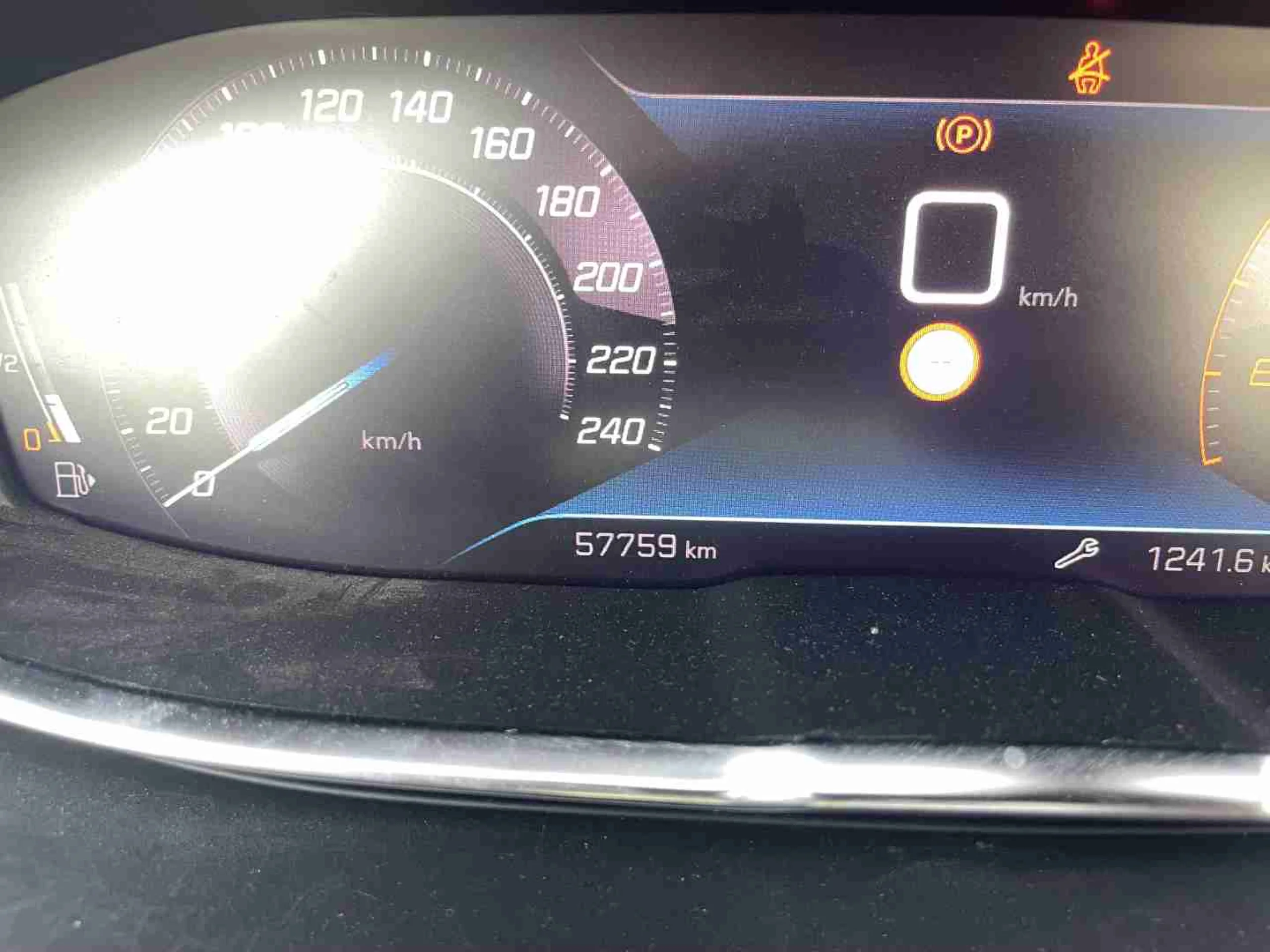 Peugeot 5008 1.5 BlueHDi 96kW (130CV) S&amp;S Allure - Foto 6