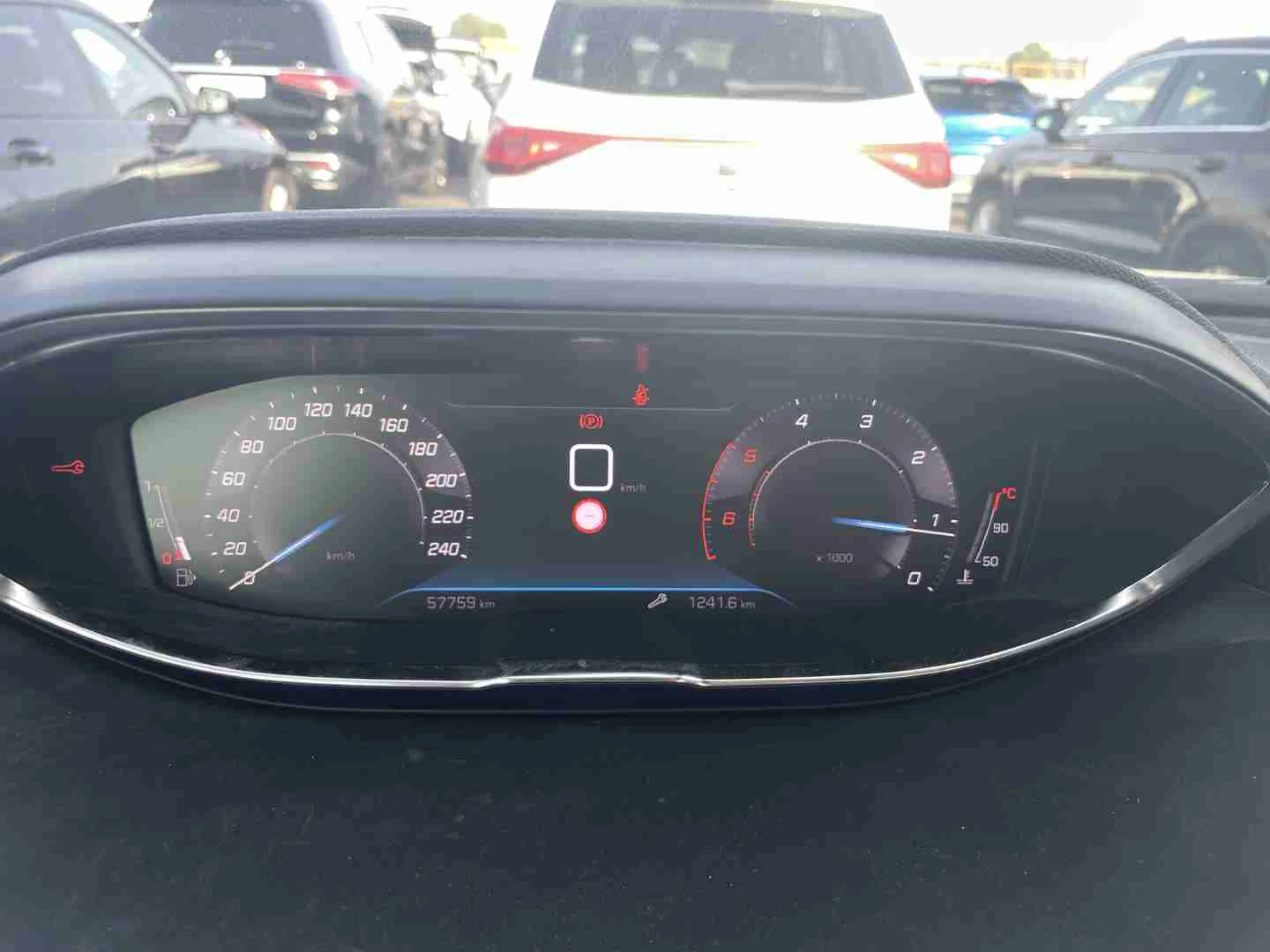 Peugeot 5008 1.5 BlueHDi 96kW (130CV) S&amp;S Allure - Foto 7