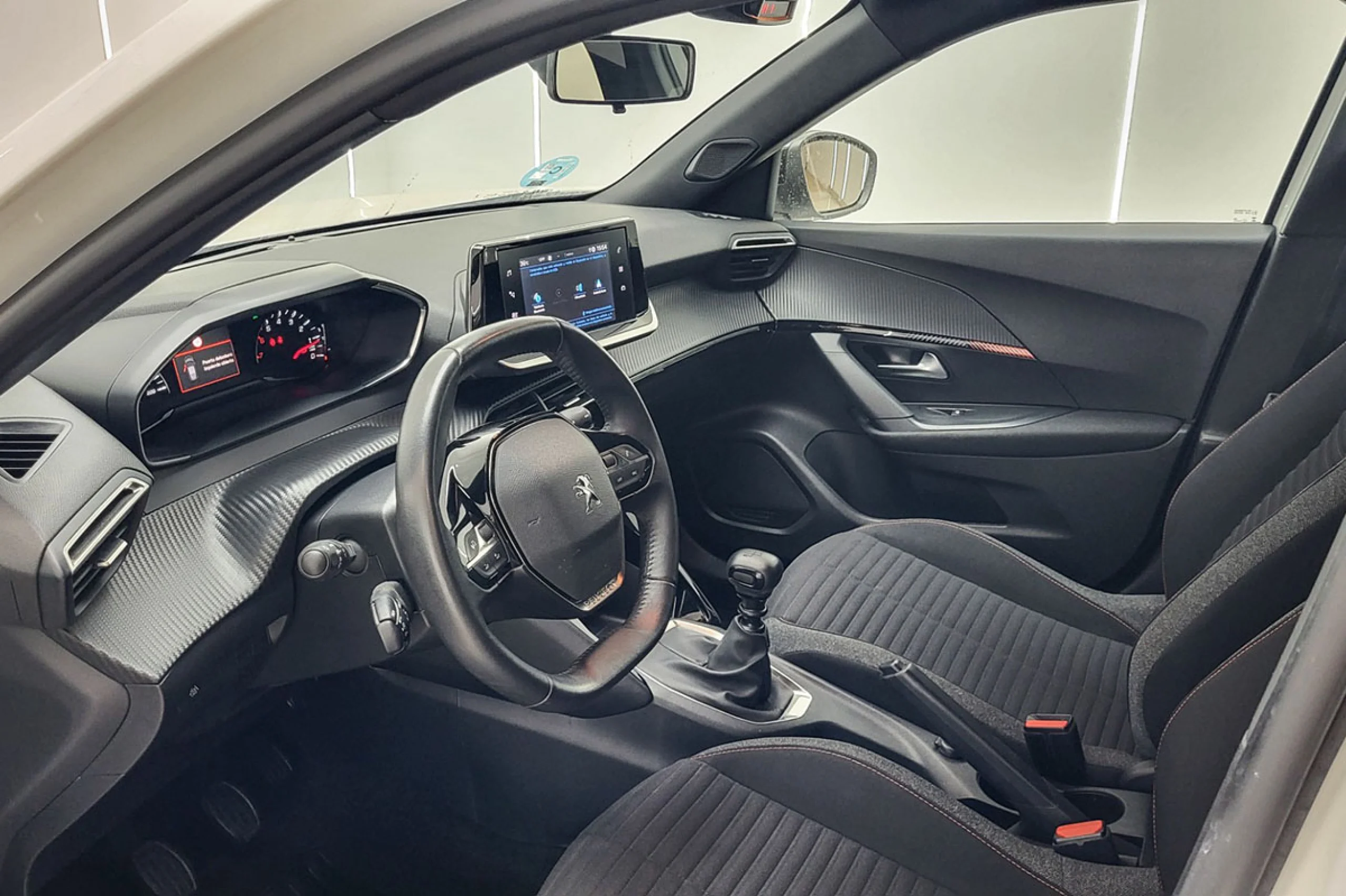 Peugeot 2008 Active Pack Puretech 100 SS 6 Vel. MAN - Foto 6