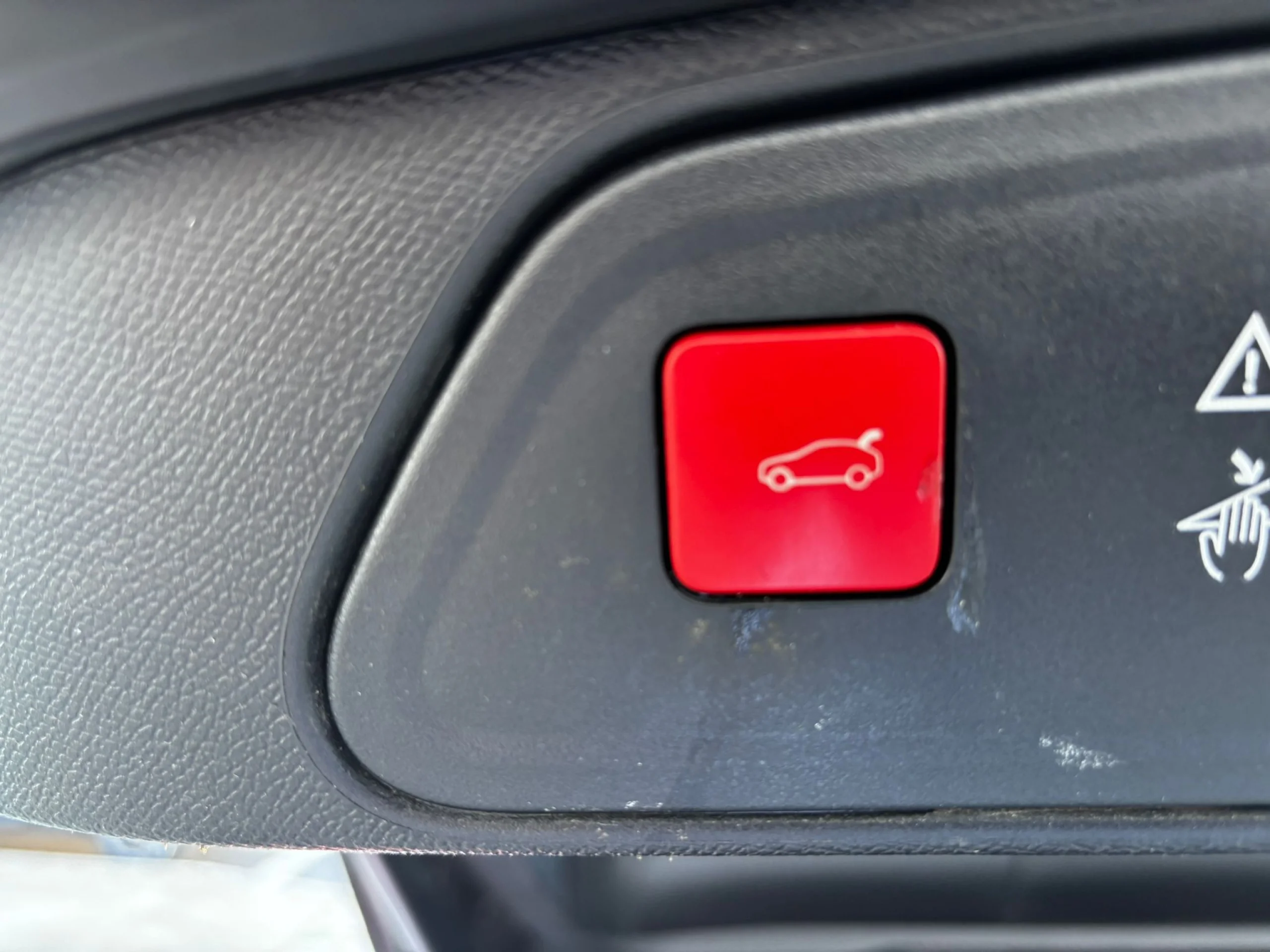 Peugeot 3008 1.2 S&amp;S PureTech Allure EAT6 130 - Foto 11