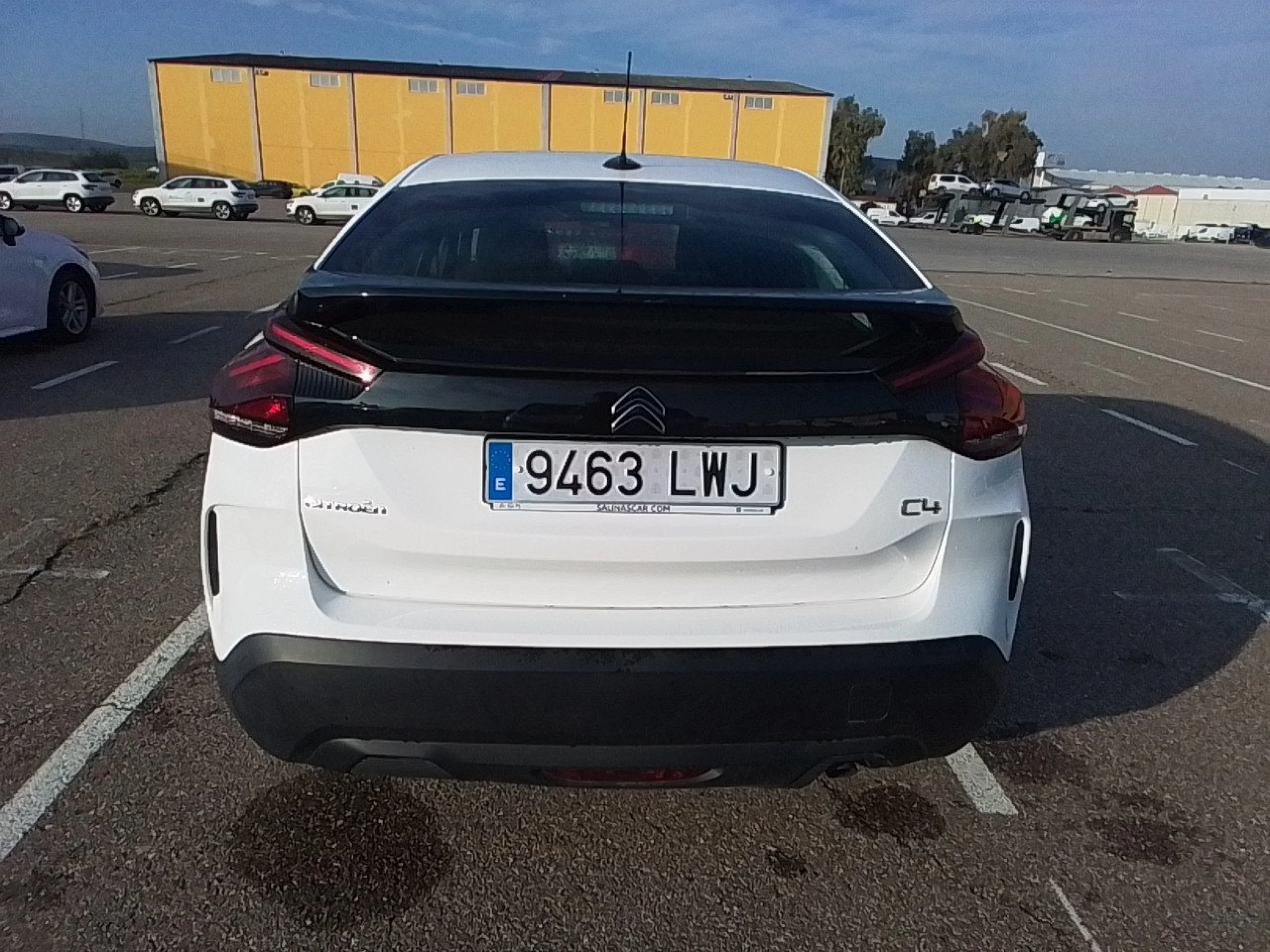 Citroen C4 BlueHDi 110 S&amp;S Live Pack - Foto 5