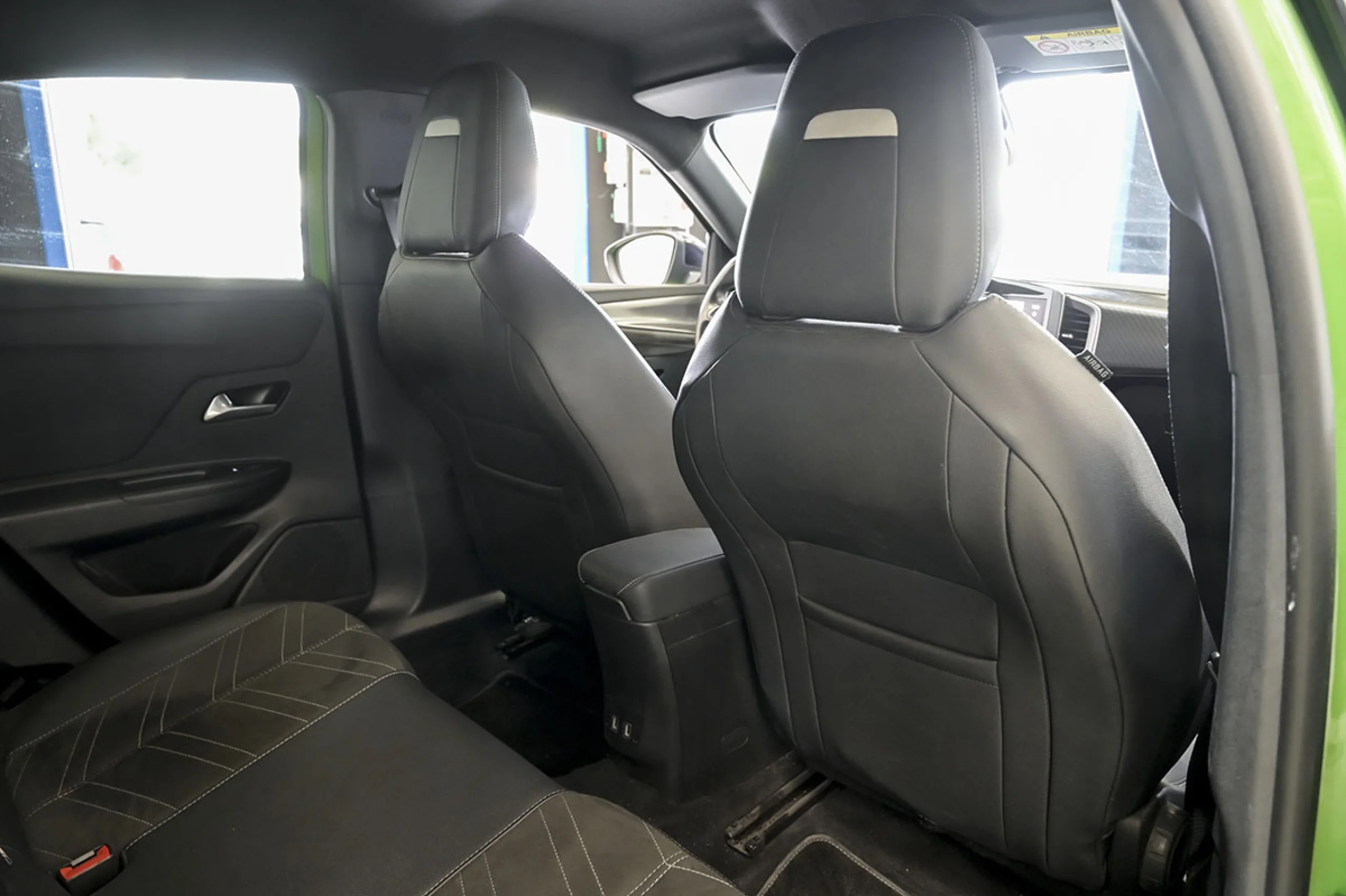 Opel Mokka e BEV 50kWh Ultimate - Foto 13