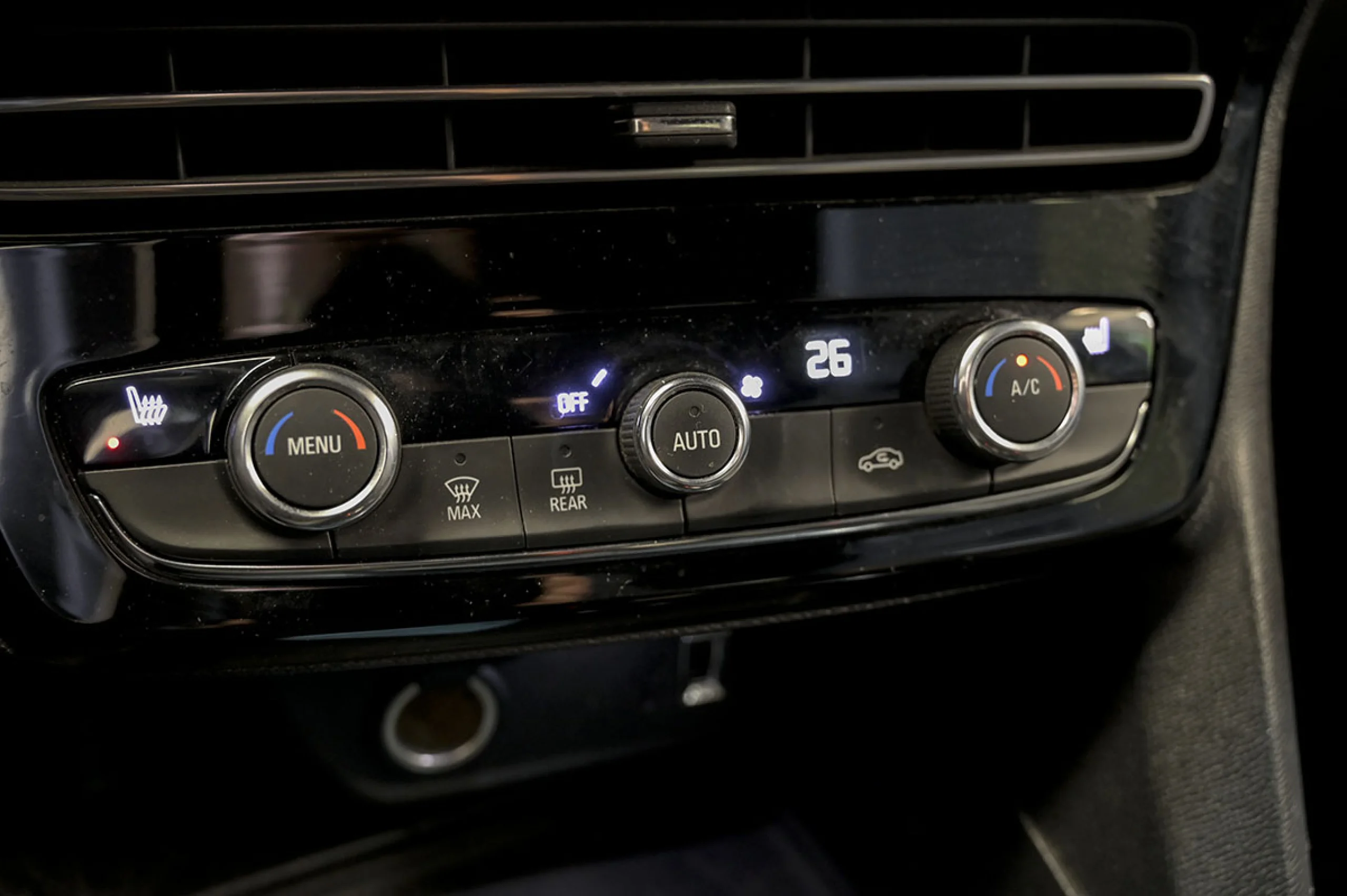 Opel Mokka e BEV 50kWh Ultimate - Foto 37