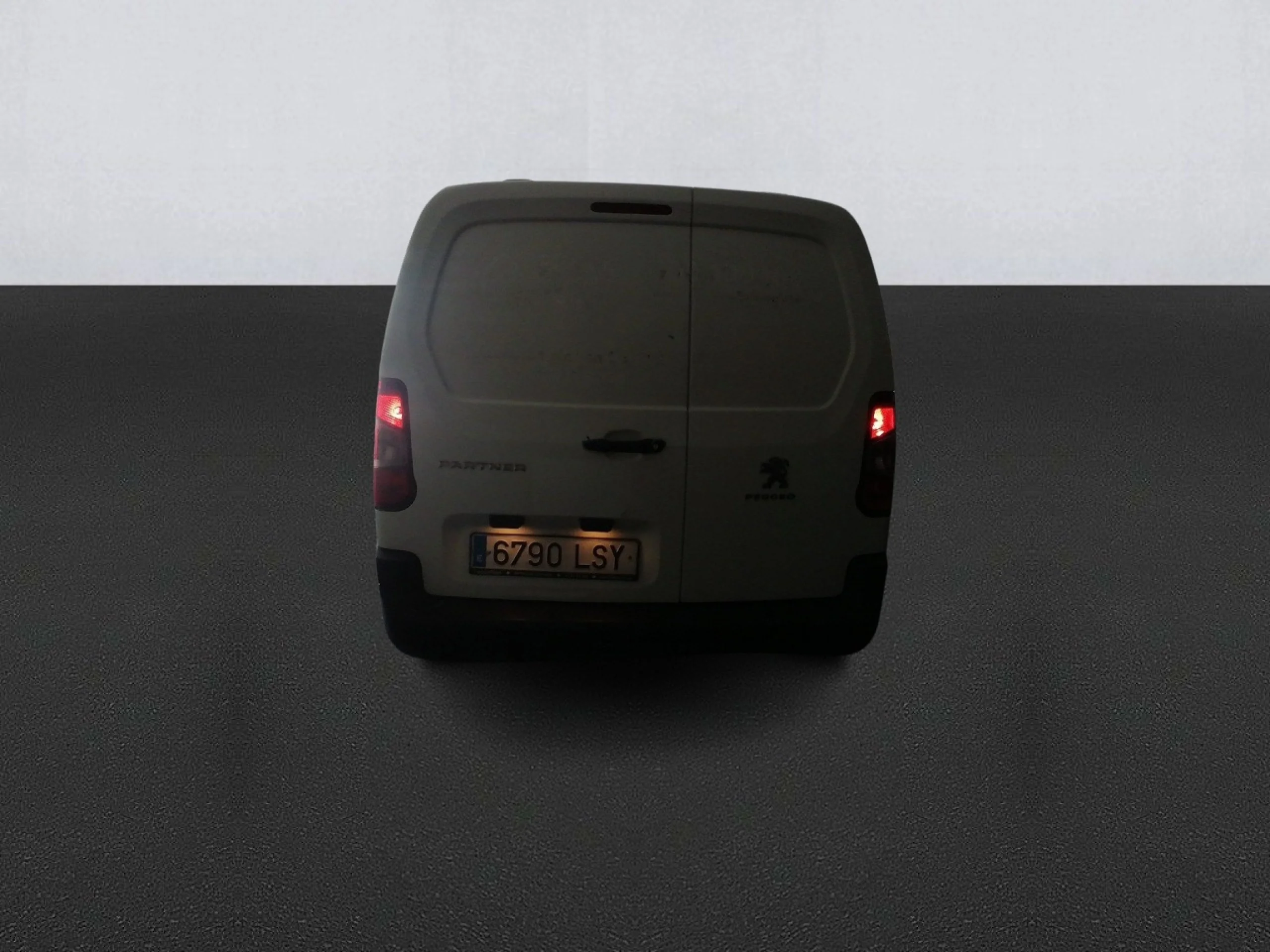 Peugeot Partner Premium Standard 600kg BlueHDi 73kW - Foto 5