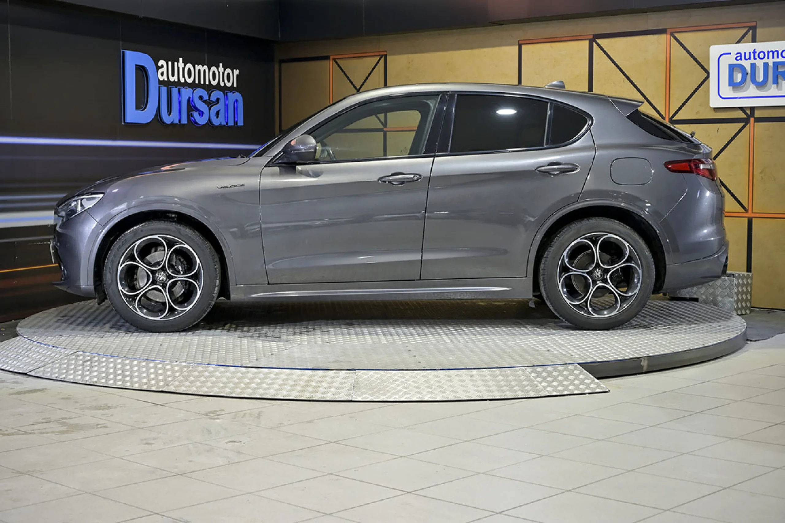 Alfa Romeo Stelvio 2.2 Diesel 154kW 210CV Veloce Q4 - Foto 19