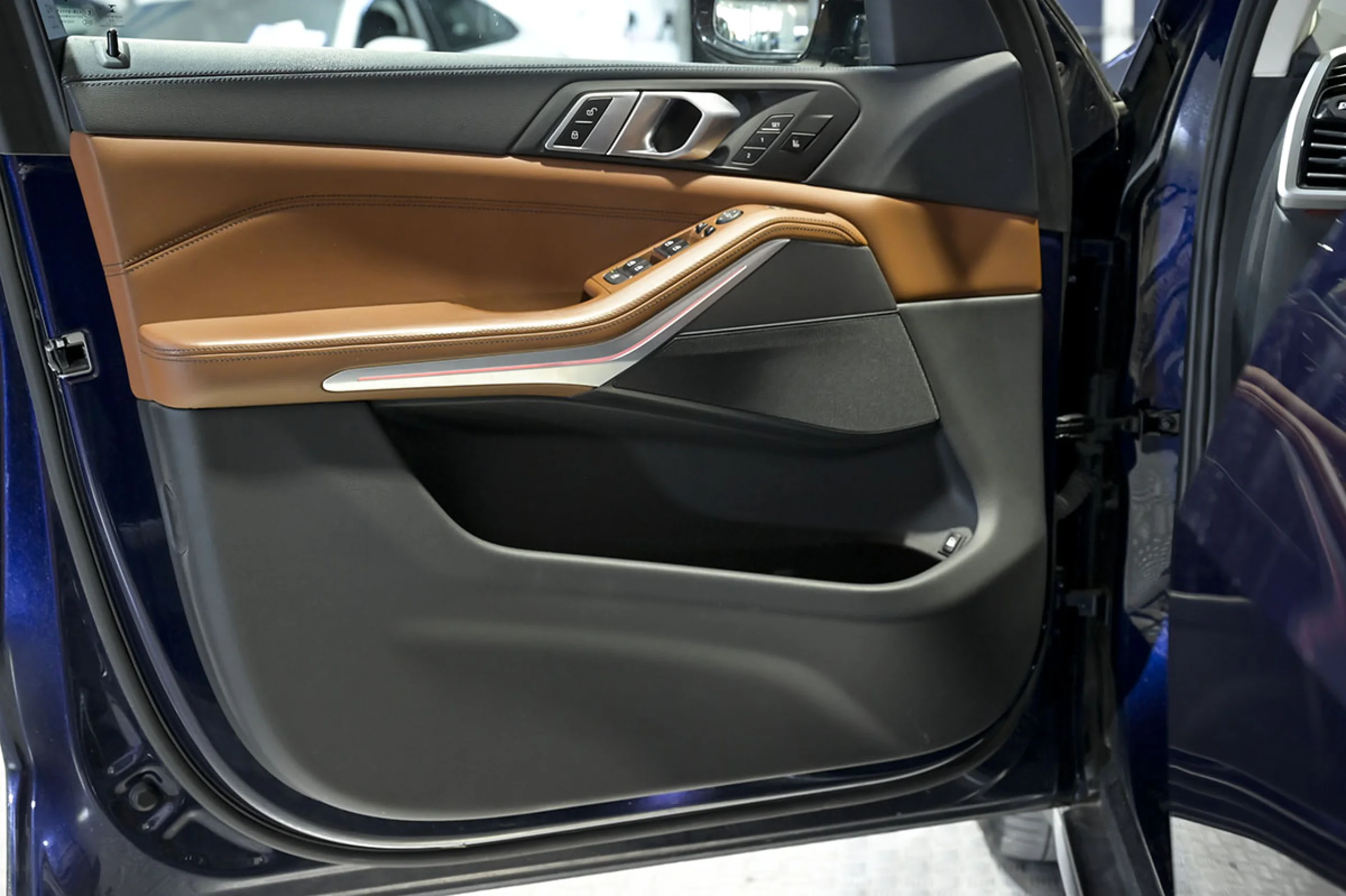 BMW X5 xDrive45e - Foto 25