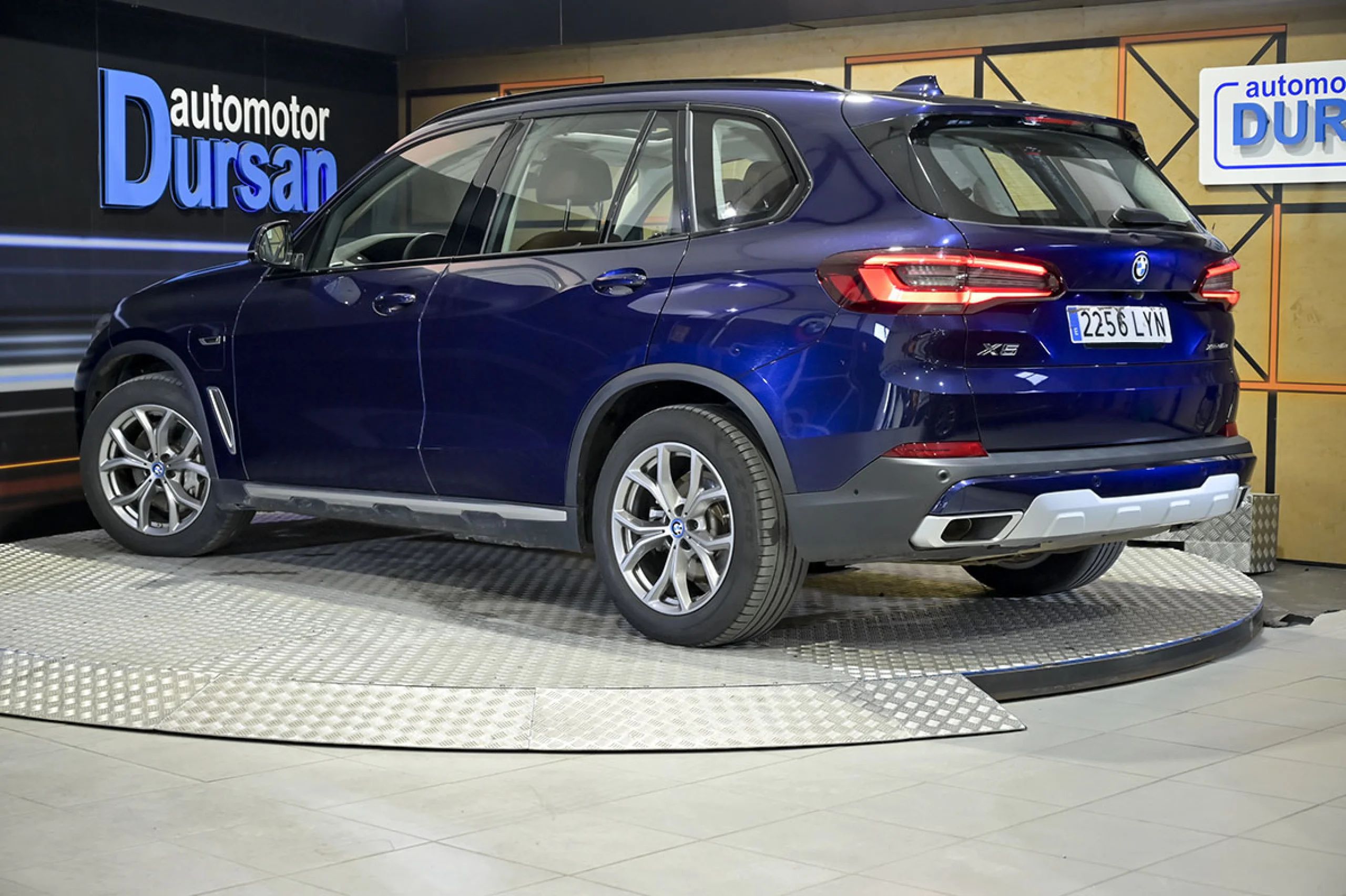 BMW X5 xDrive45e - Foto 4