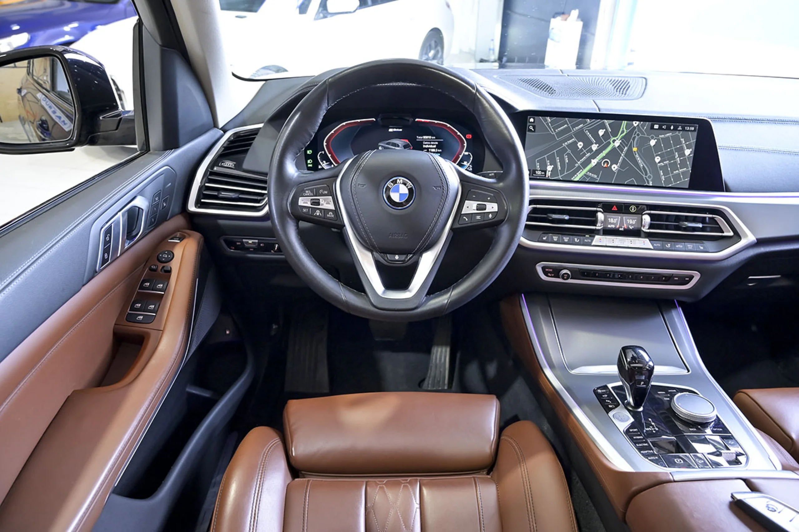 BMW X5 xDrive45e - Foto 53