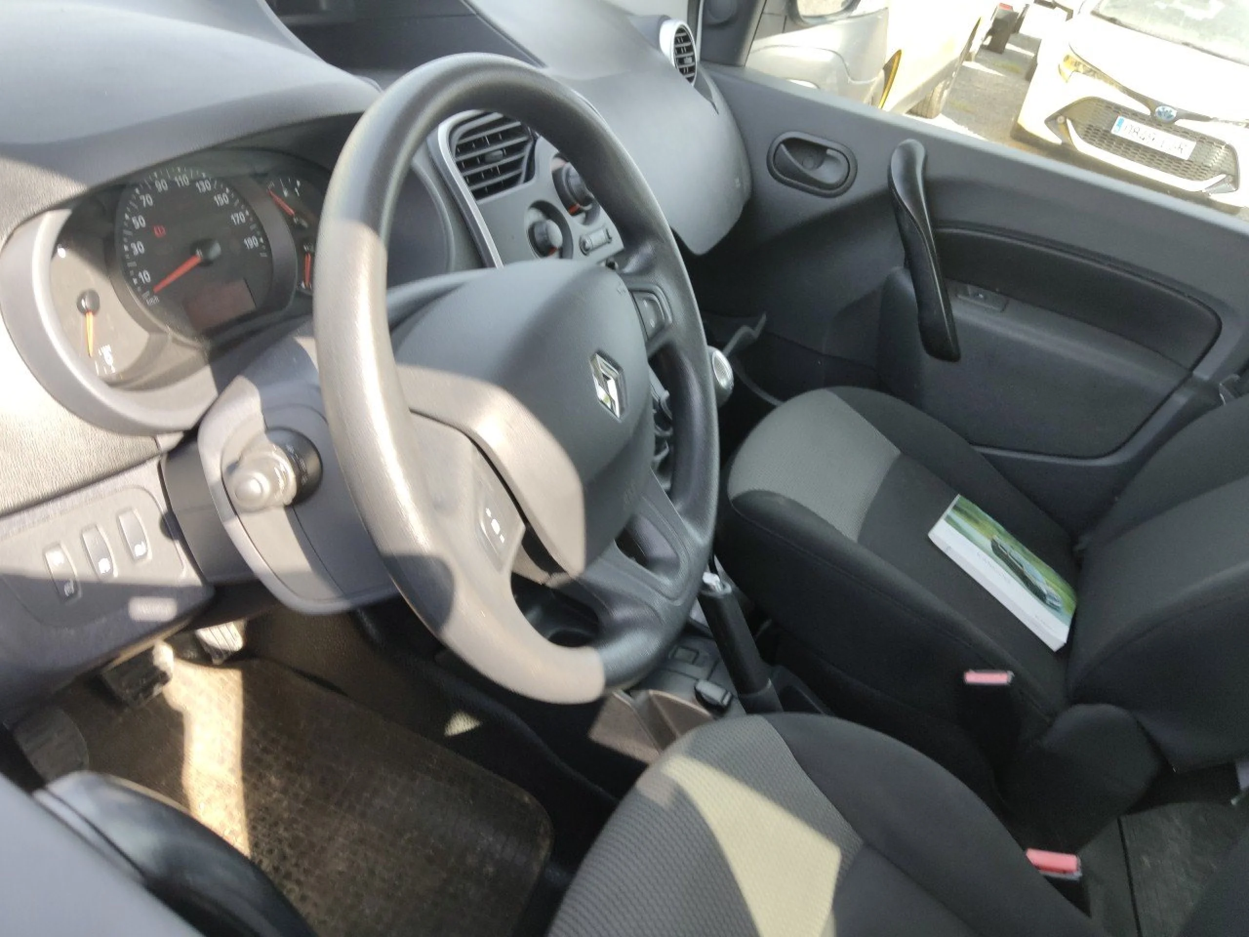 Renault Kangoo (O) Profes. M1-AF Blue dCi 70 kW(95 CV) -SS) - Foto 7