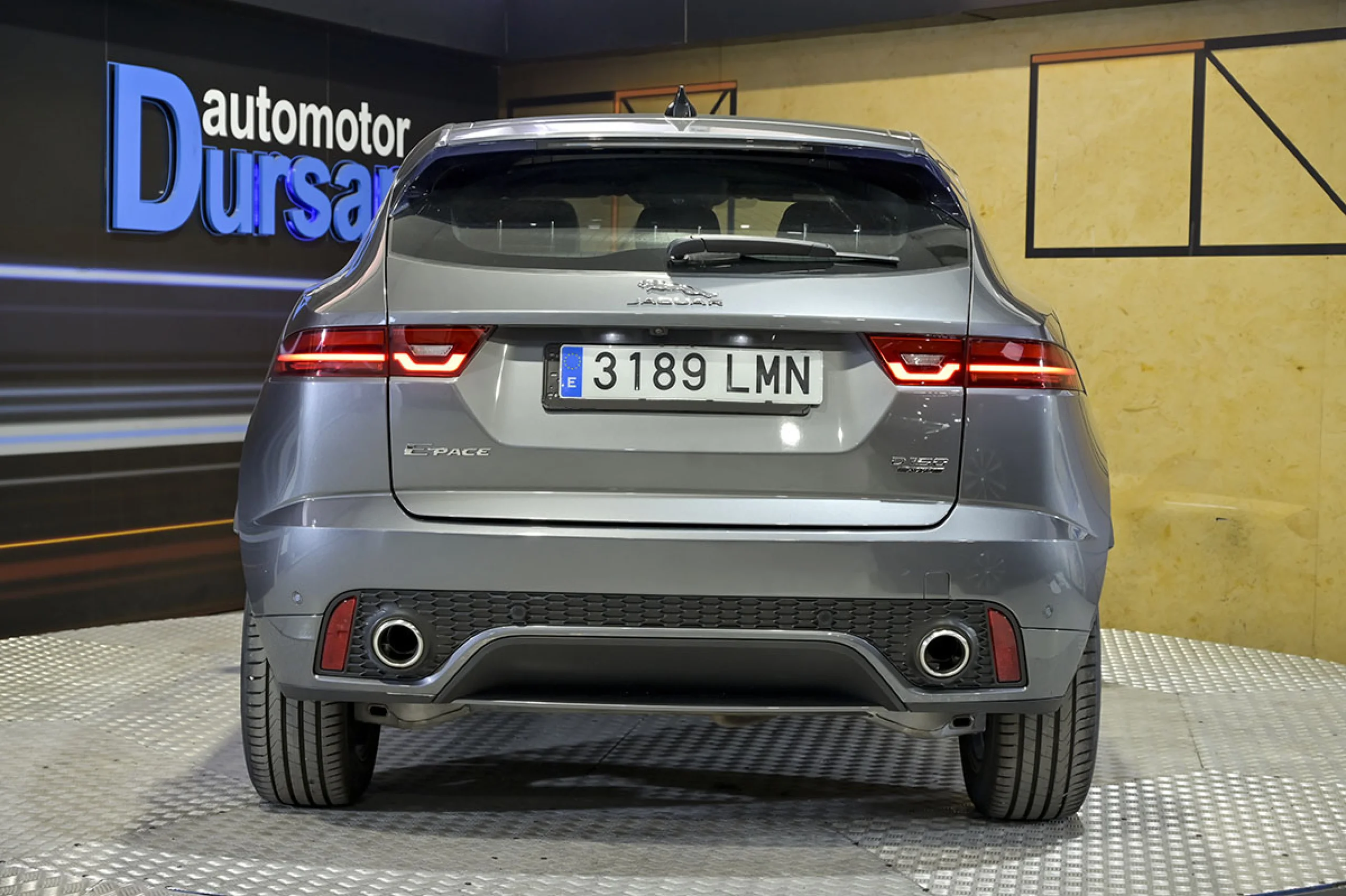 Jaguar E-Pace 2.0D 110kW RDynamic 4WD - Foto 13
