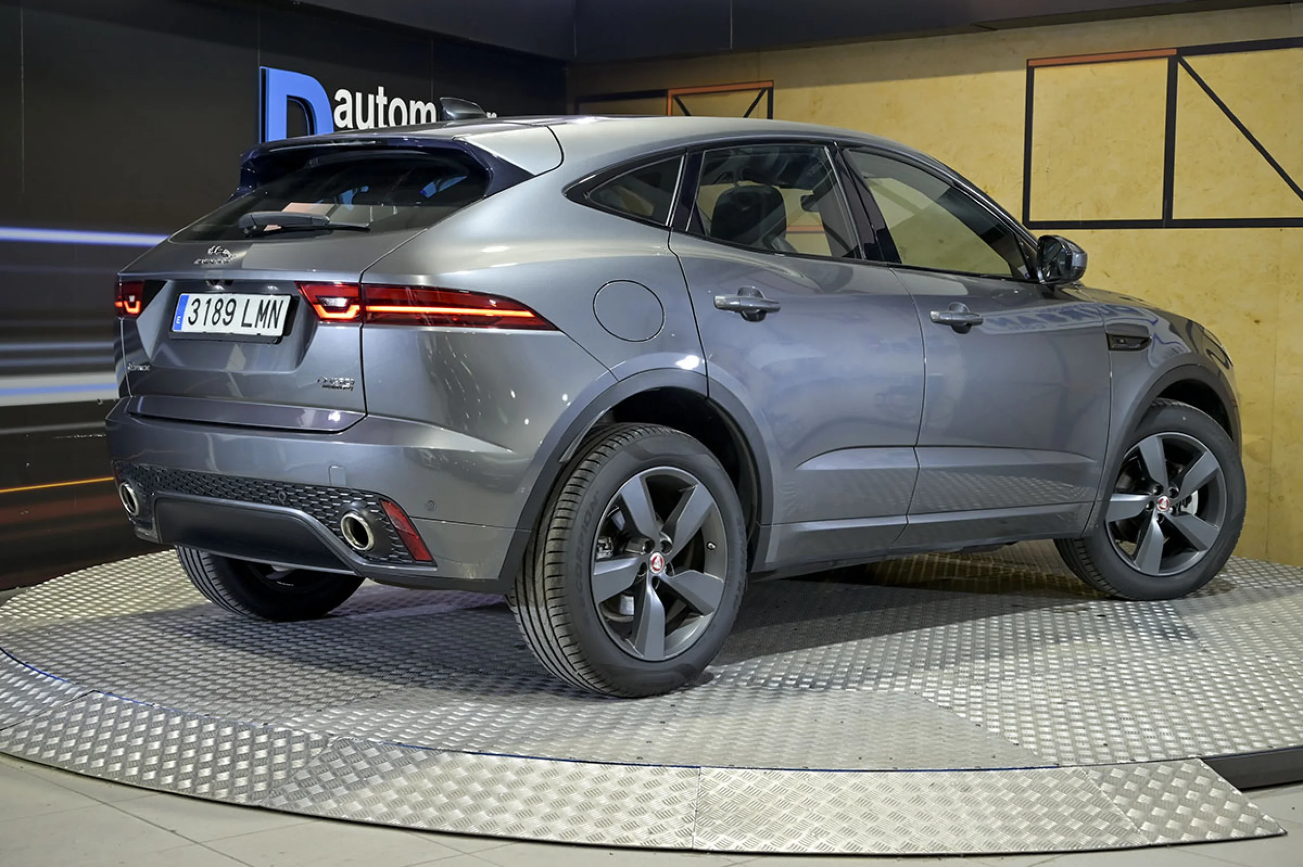 Jaguar E-Pace 2.0D 110kW RDynamic 4WD - Foto 5