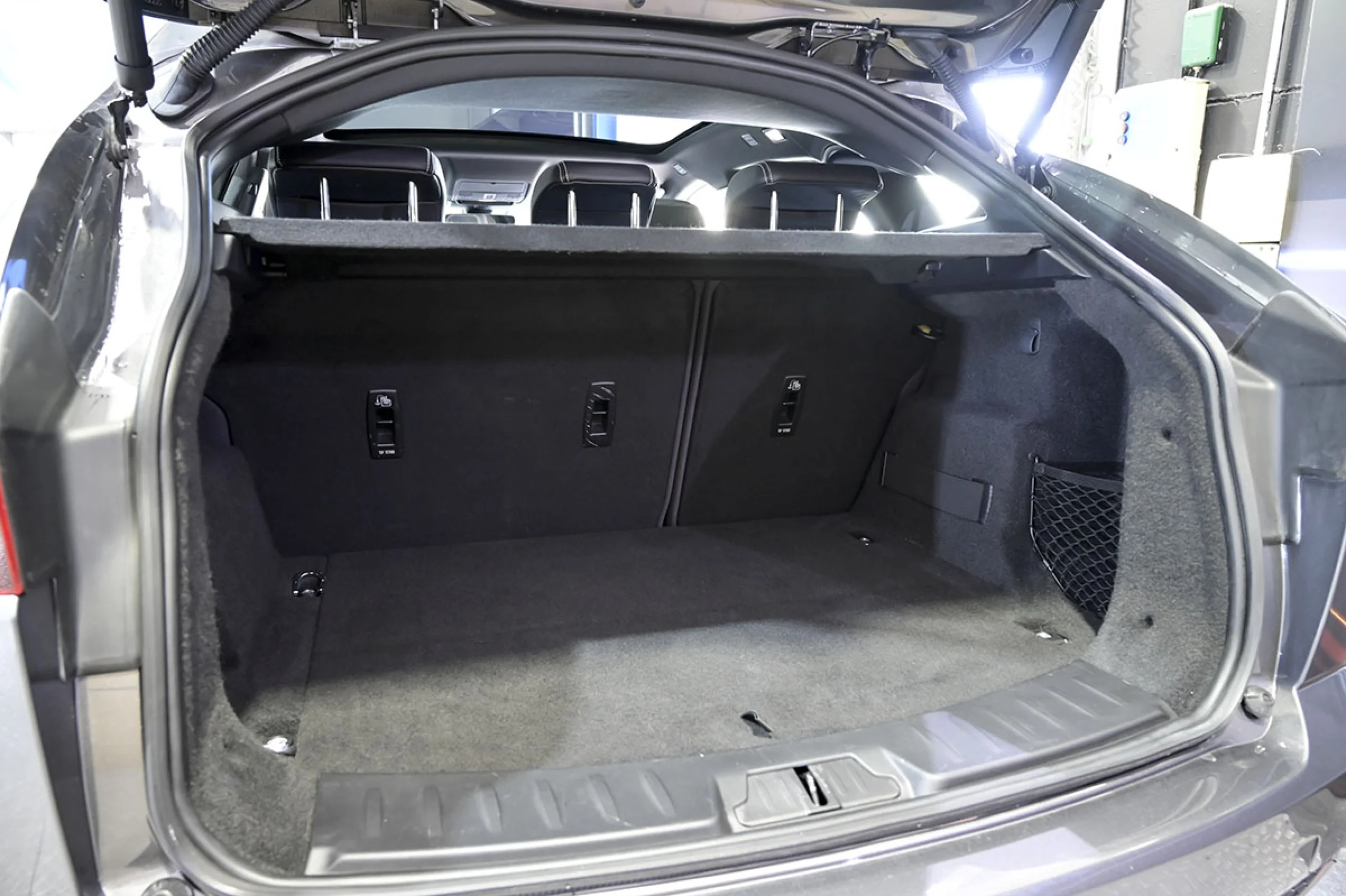 Jaguar E-Pace 2.0D 110kW RDynamic 4WD - Foto 14