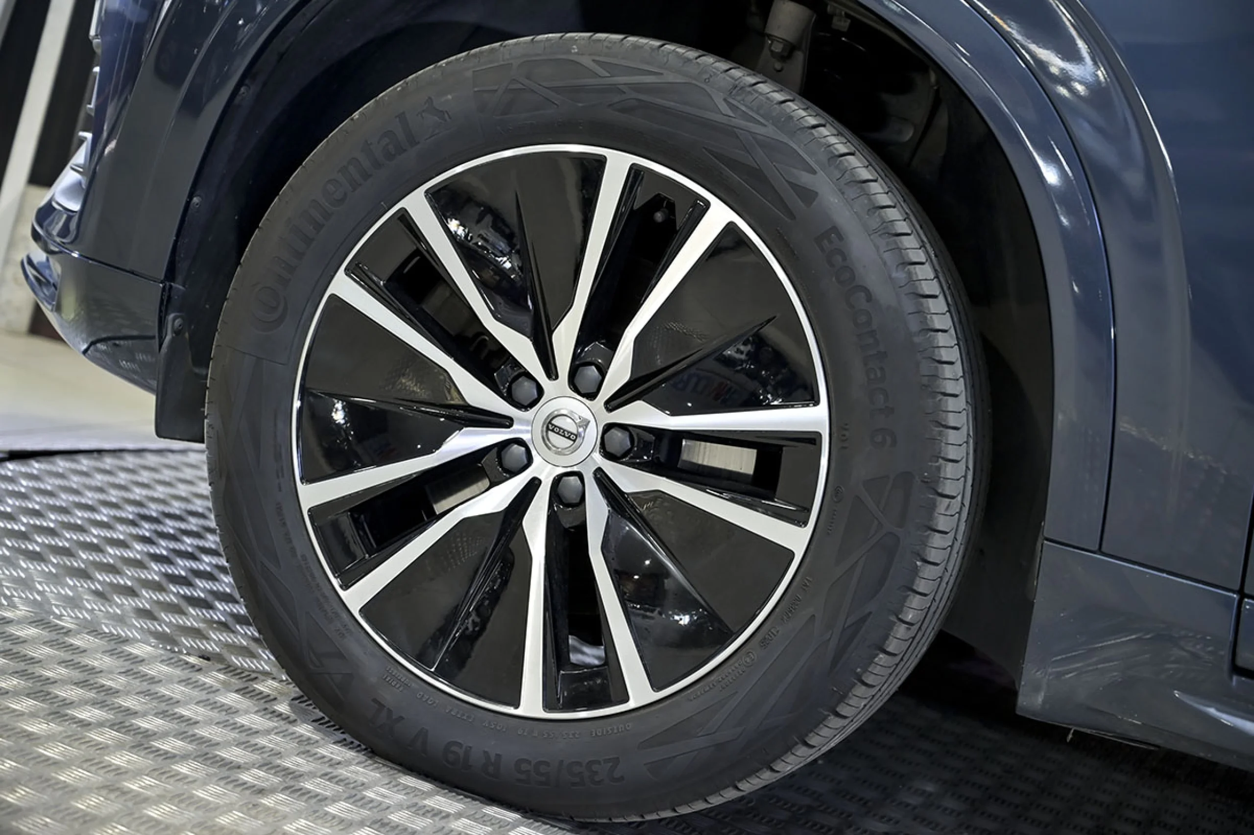 Volvo XC 90 XC90 2.0 B5 D AWD Momentum Pro Auto - Foto 14