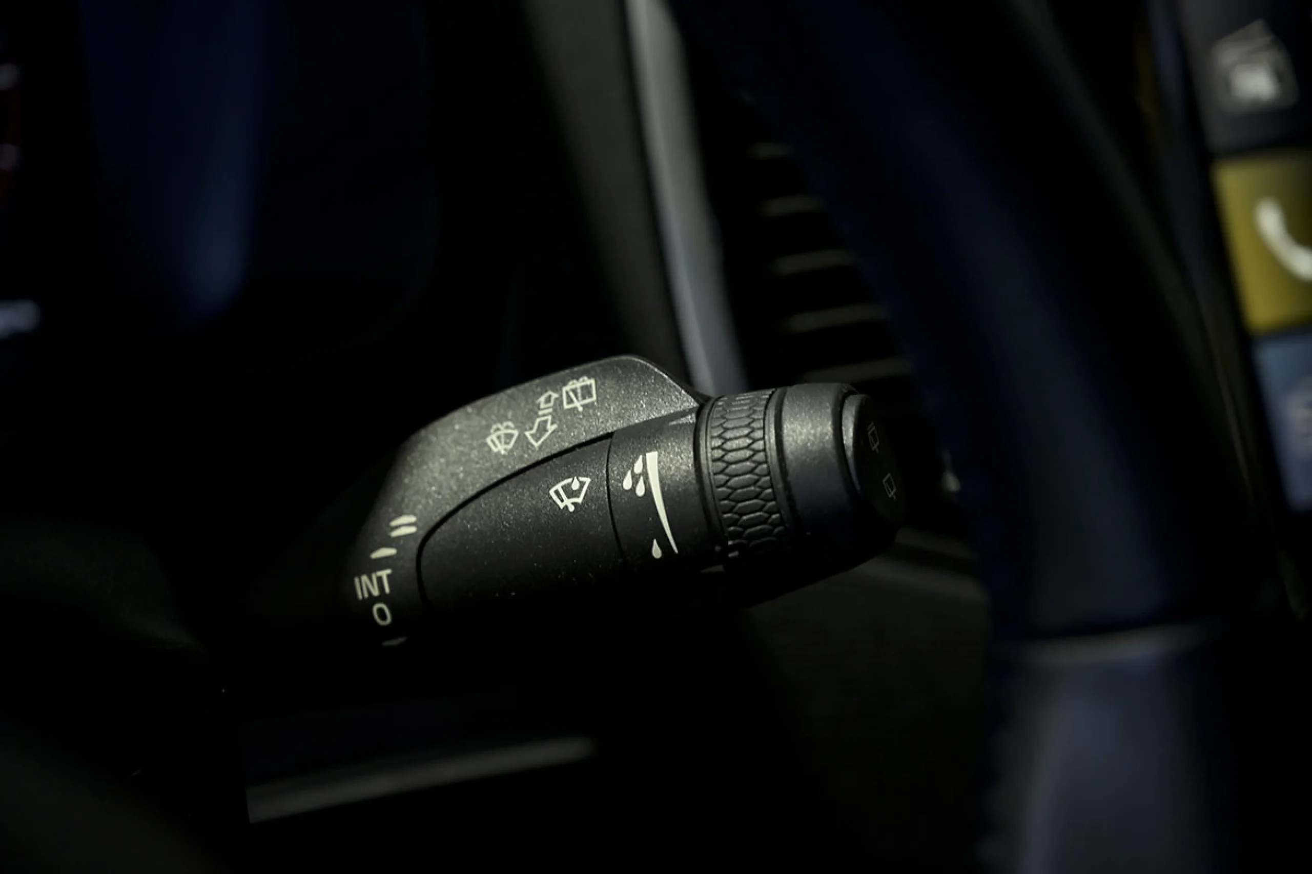 Volvo XC 90 XC90 2.0 B5 D AWD Momentum Pro Auto - Foto 28