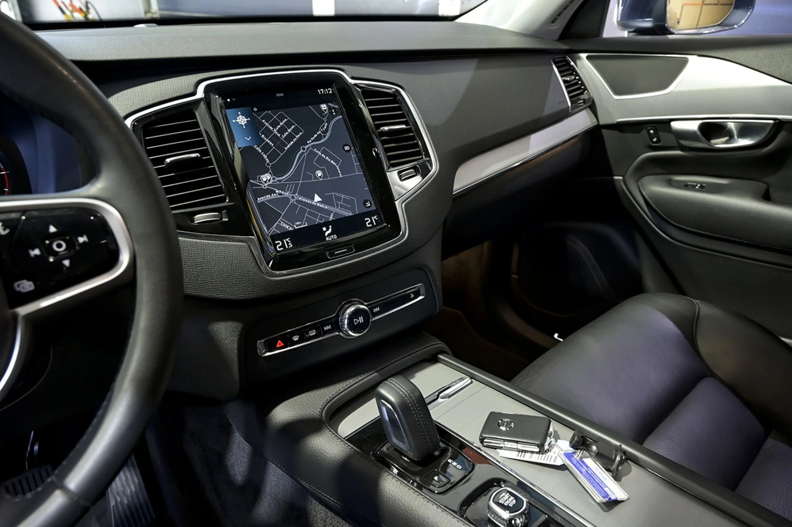 Volvo XC 90 XC90 2.0 B5 D AWD Momentum Pro Auto - Foto 29