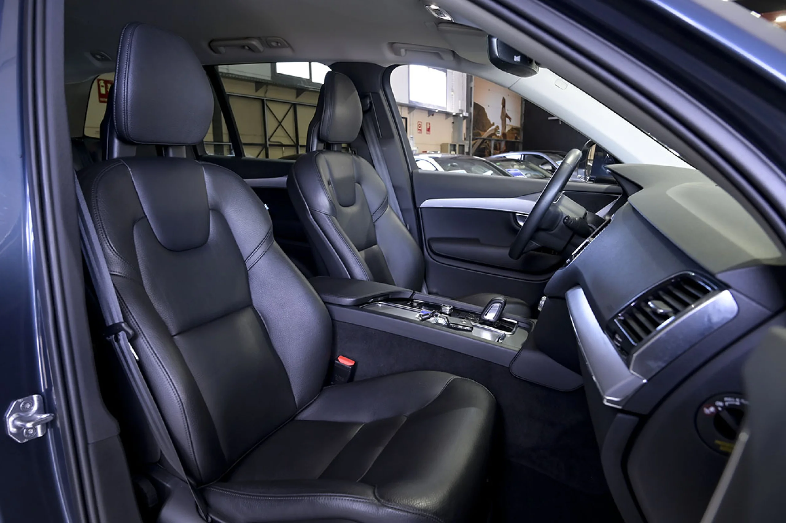 Volvo XC 90 XC90 2.0 B5 D AWD Momentum Pro Auto - Foto 35