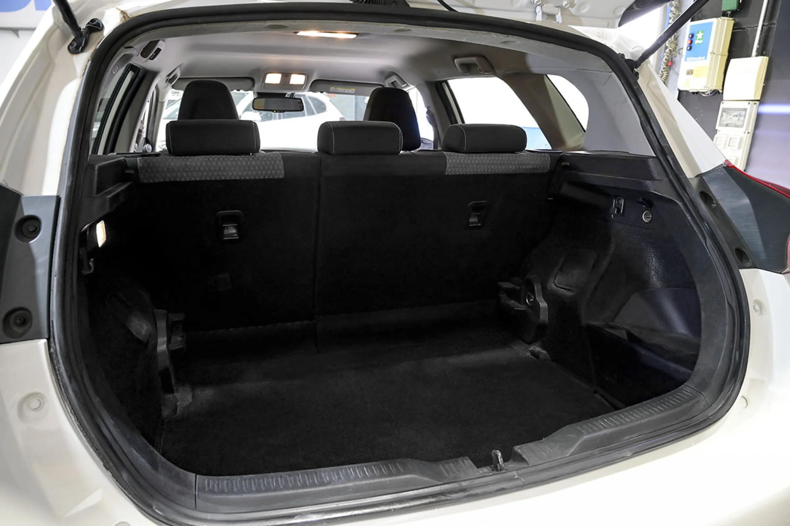 Toyota Auris 1.8 140H Hybrid Feel - Foto 13