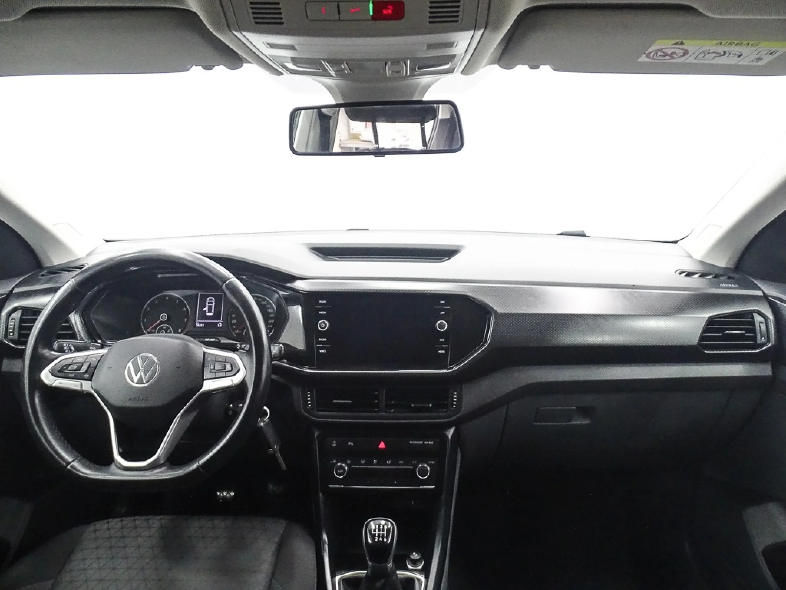 Volkswagen T-CROSS Advance 1.0 TSI 81kW 110CV - Foto 6