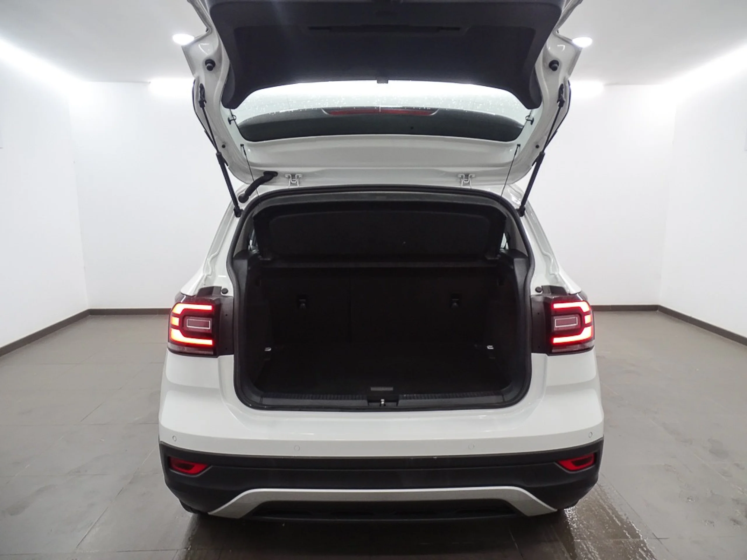 Volkswagen T-CROSS Advance 1.0 TSI 81kW 110CV - Foto 10