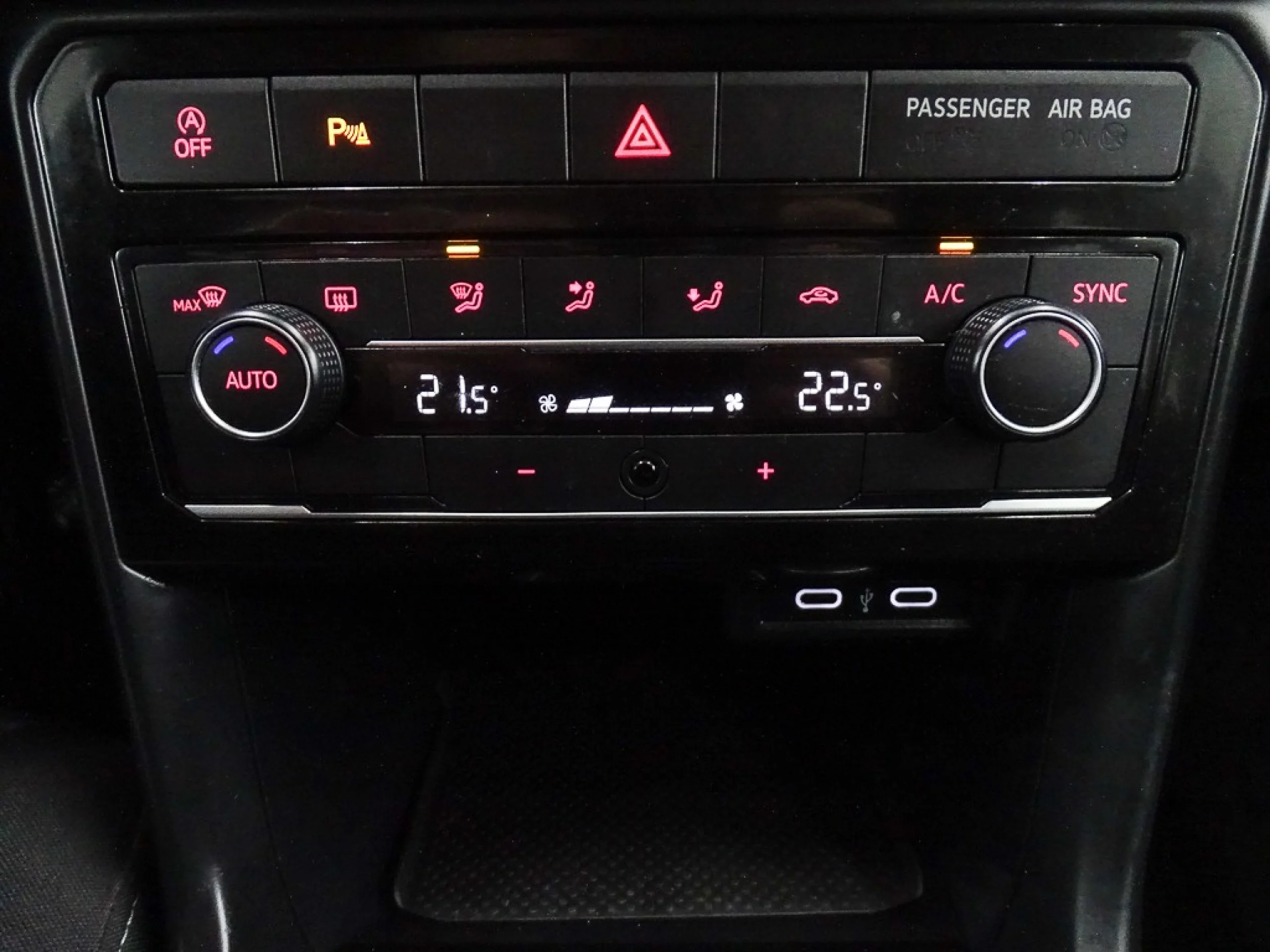 Volkswagen T-CROSS Advance 1.0 TSI 81kW 110CV - Foto 22
