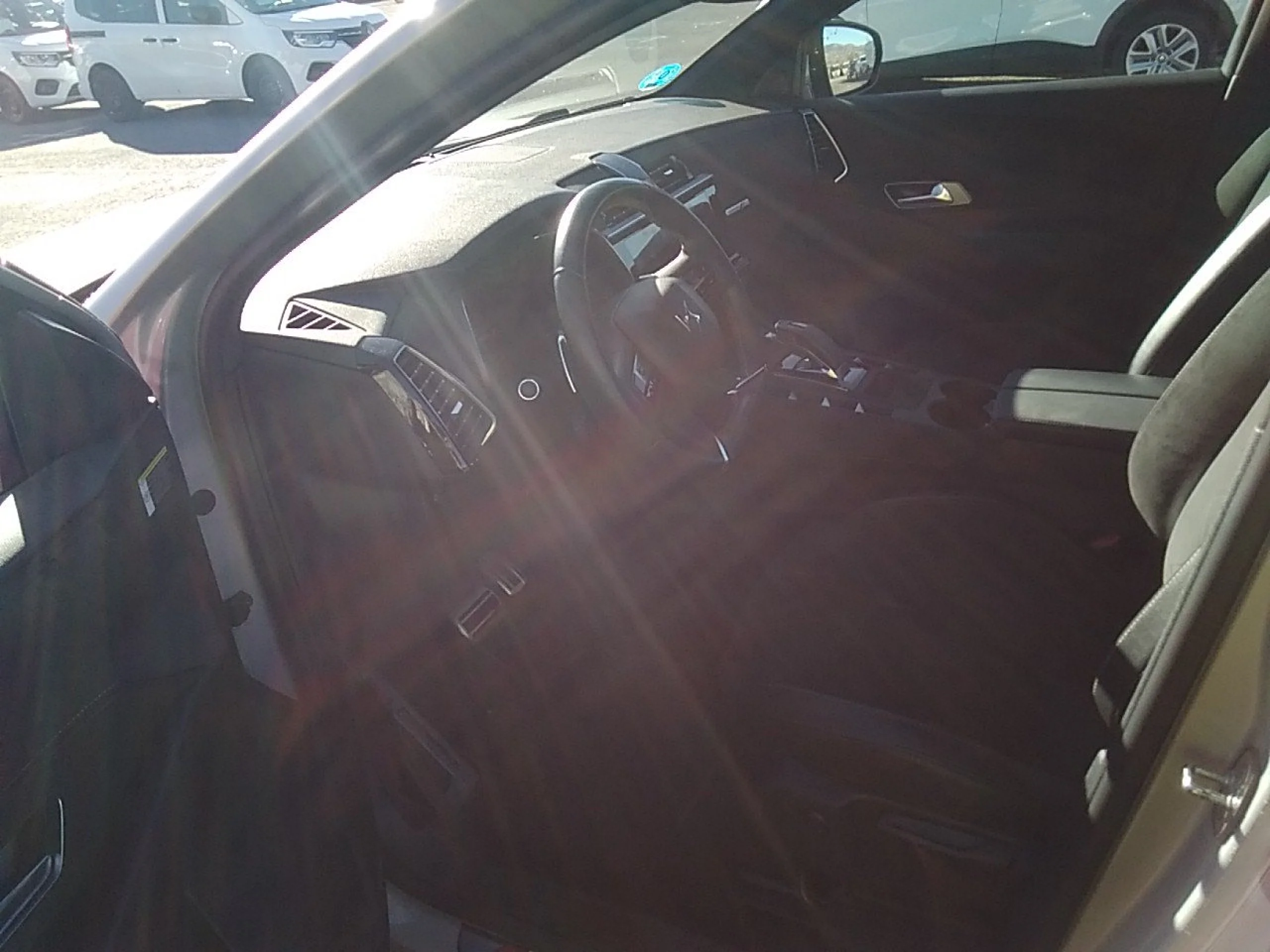 DS DS7 Crossback E-Tense DS 7 CROSSBACK 1.6 E-Tense 225 PERFORMANCE LINE Auto - Foto 7