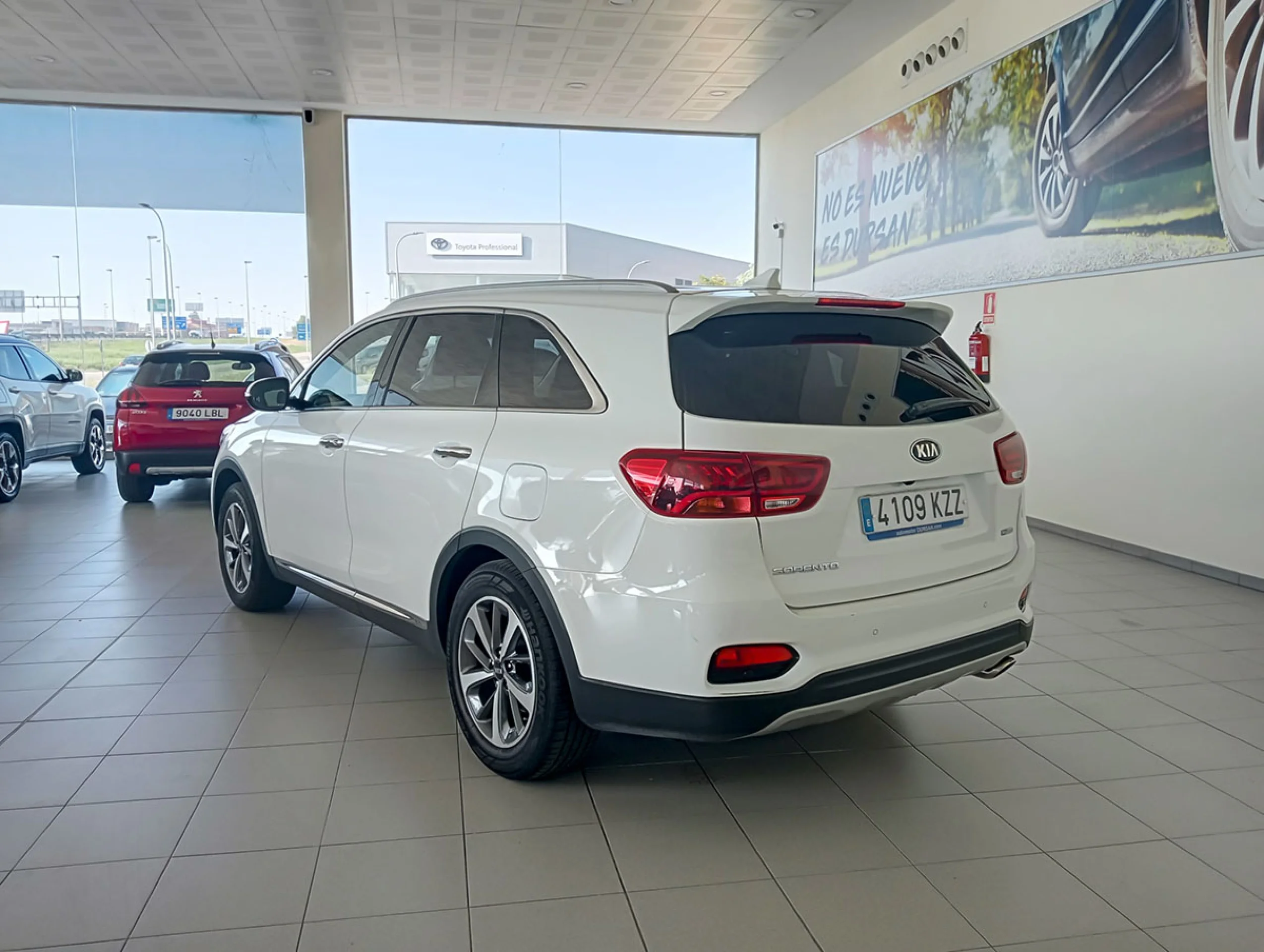 Kia Sorento 2.2 CRDi 147kW 200CV Drive 4x2 - Foto 4