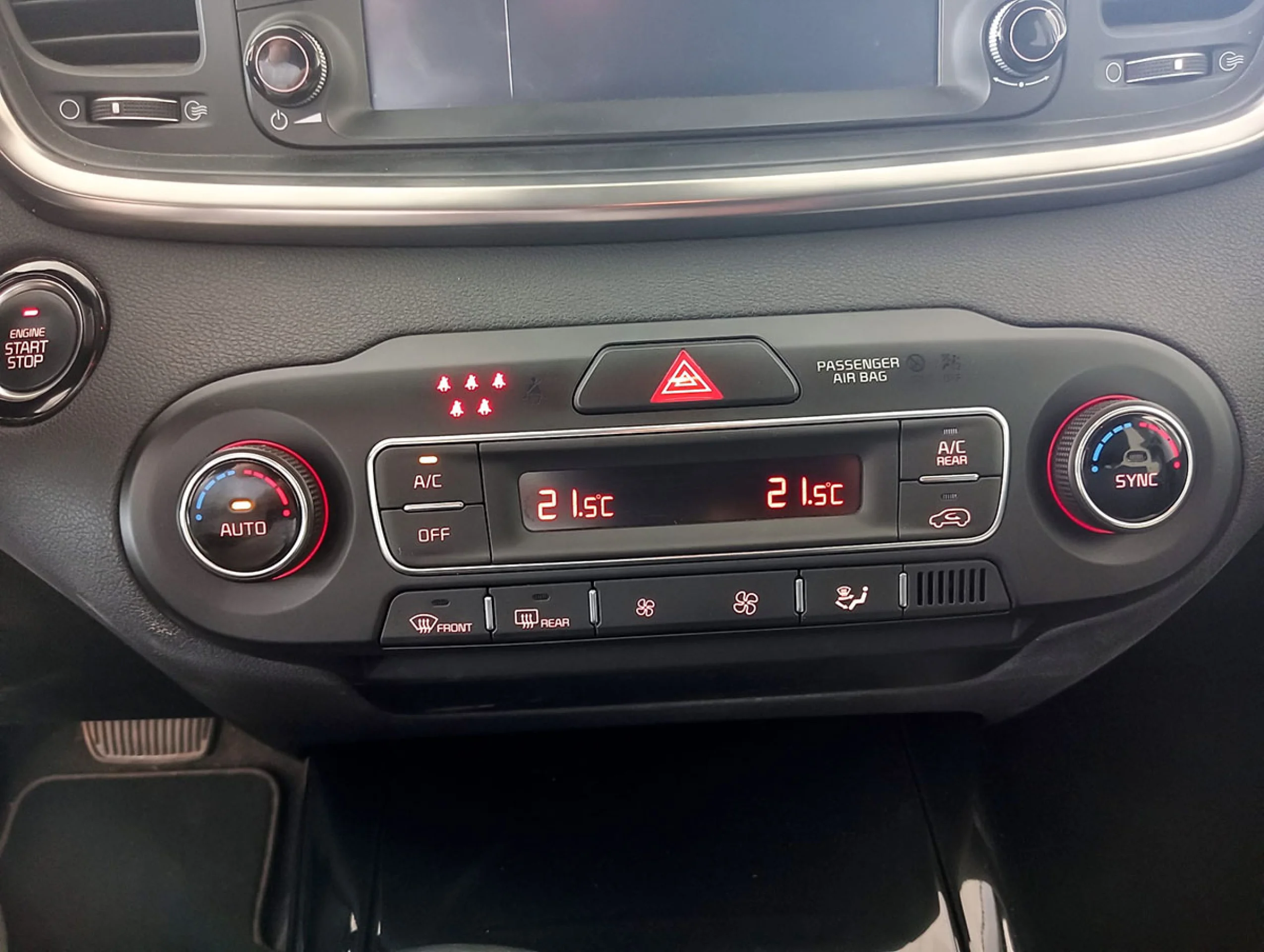 Kia Sorento 2.2 CRDi 147kW 200CV Drive 4x2 - Foto 17