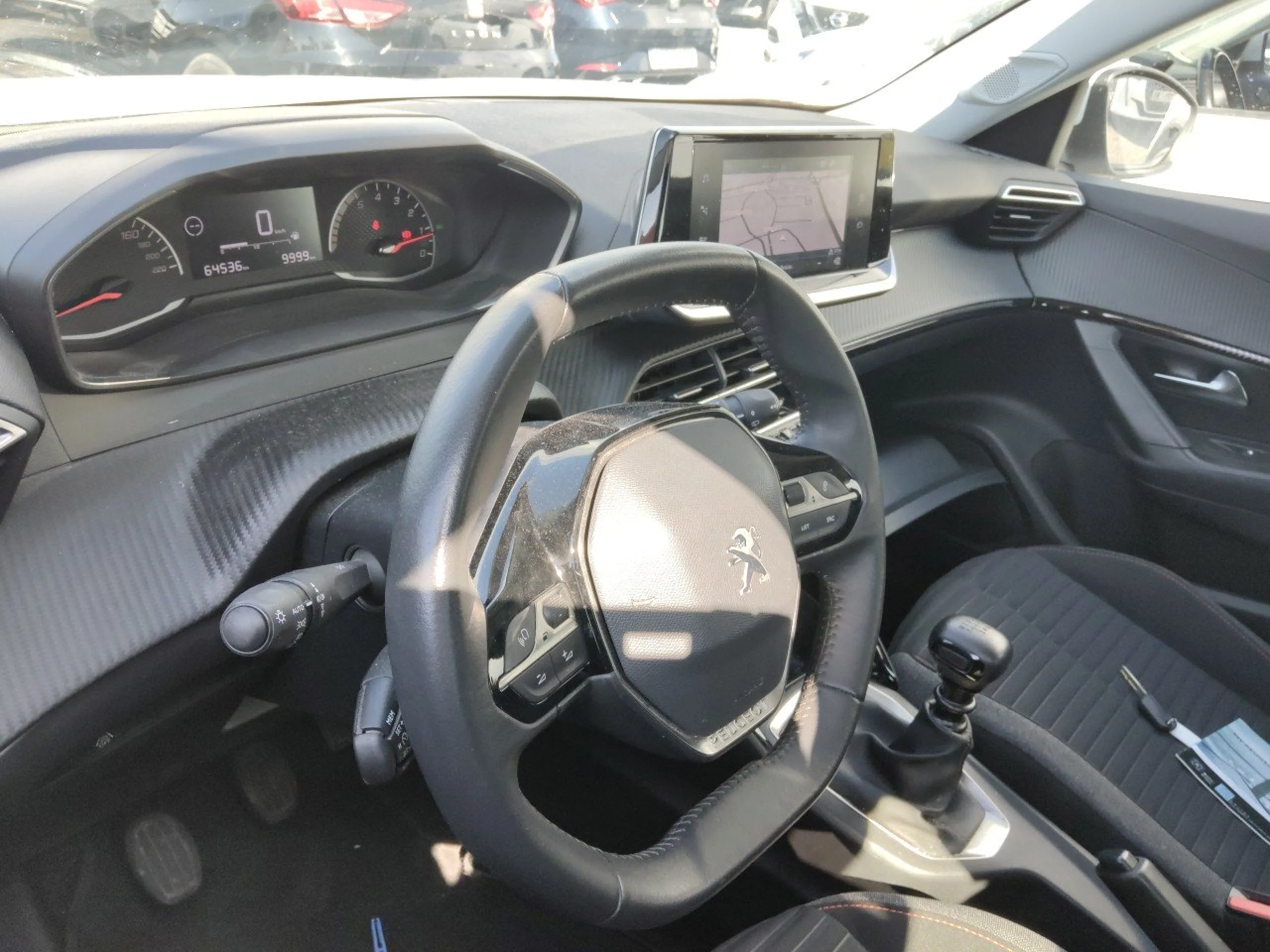 Peugeot 2008 Active BlueHDI 81kW (110CV) - Foto 7