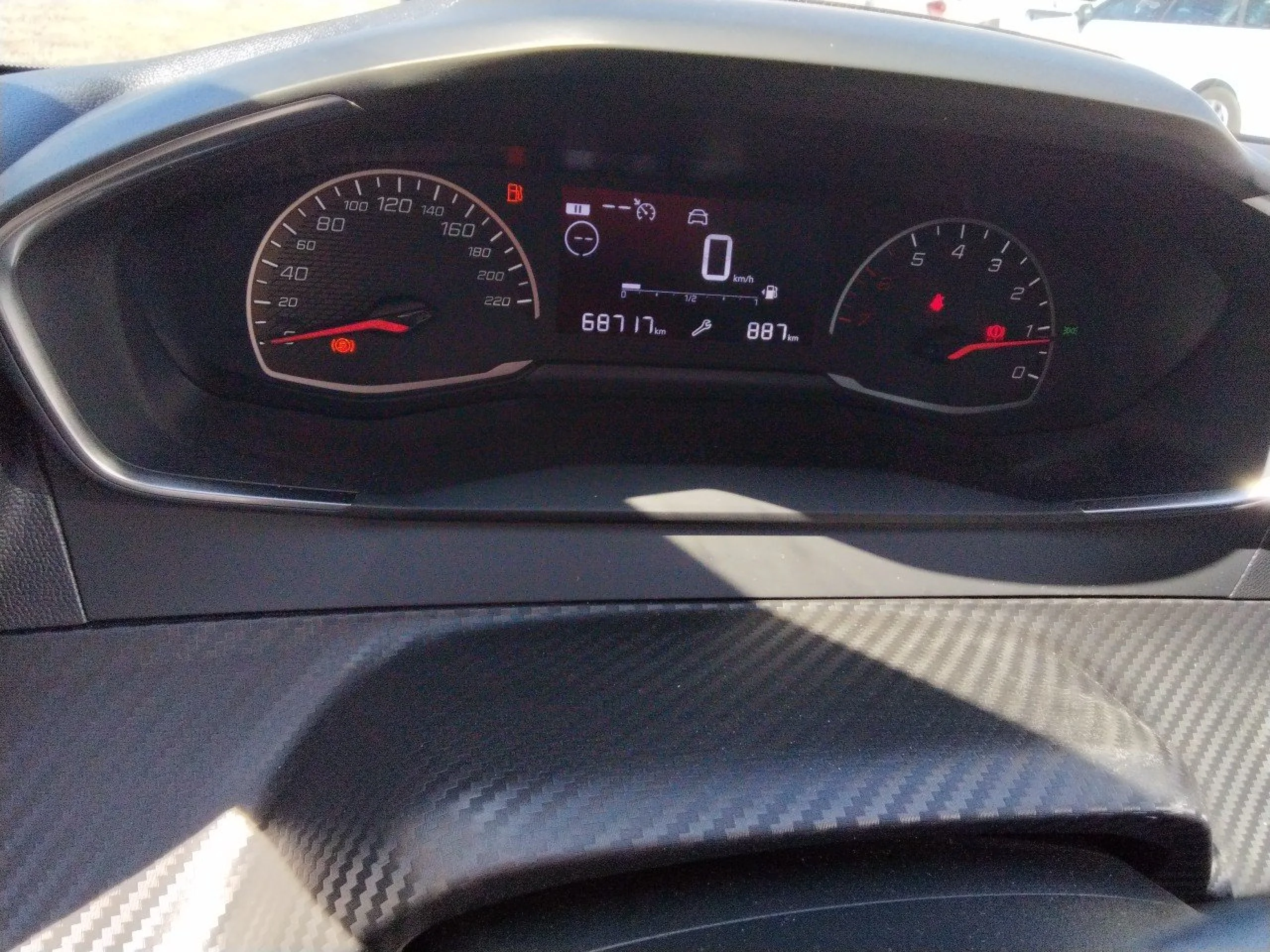 Peugeot 208 BlueHDi 73kW (100CV) Active - Foto 8