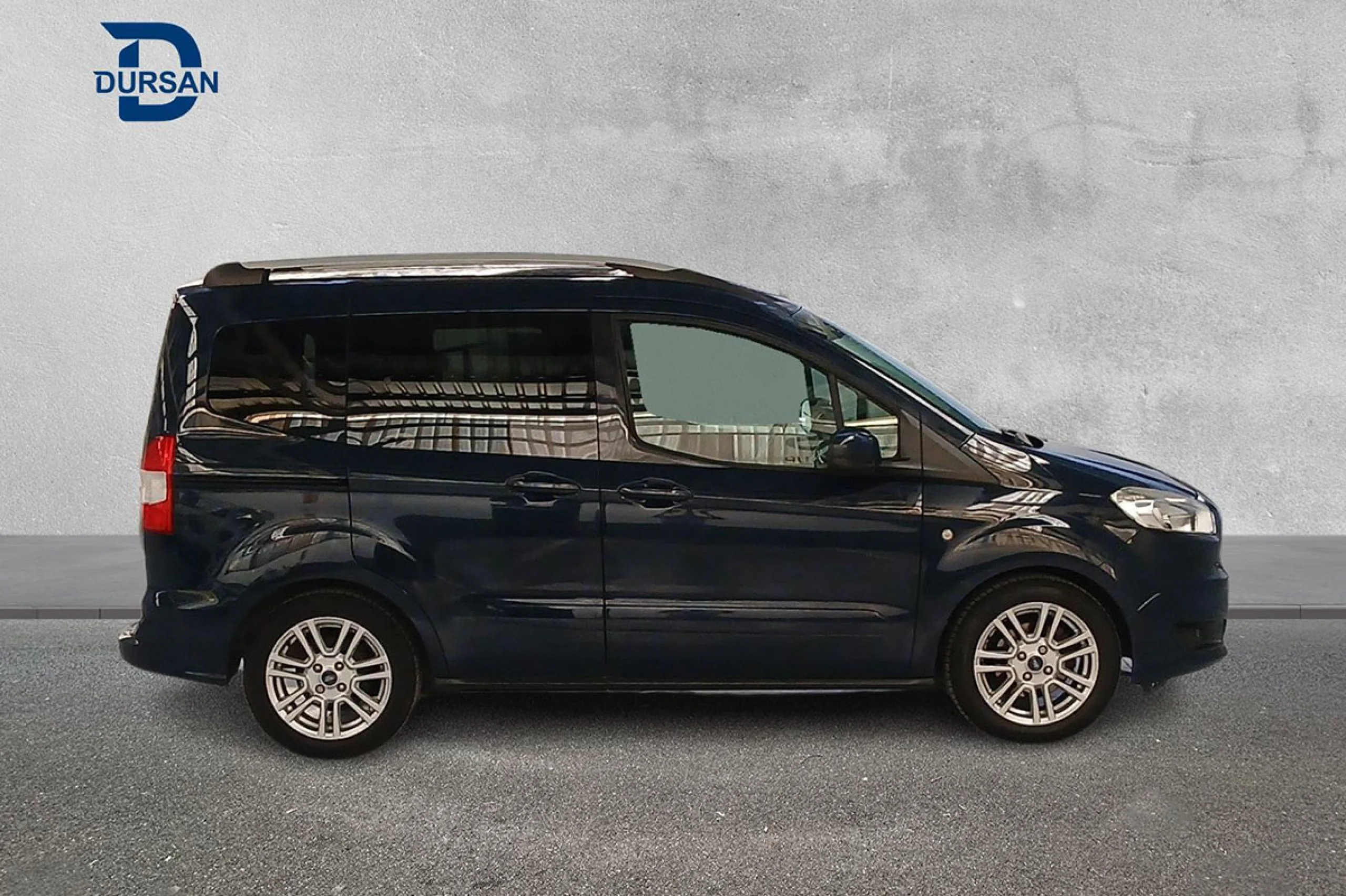 Ford Tourneo Courier 1.0 EcoBoost 100cv Trend - Foto 15
