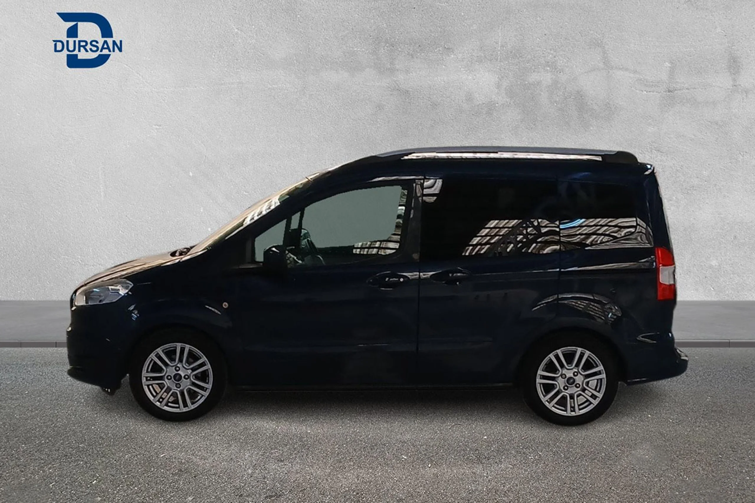 Ford Tourneo Courier 1.0 EcoBoost 100cv Trend - Foto 16