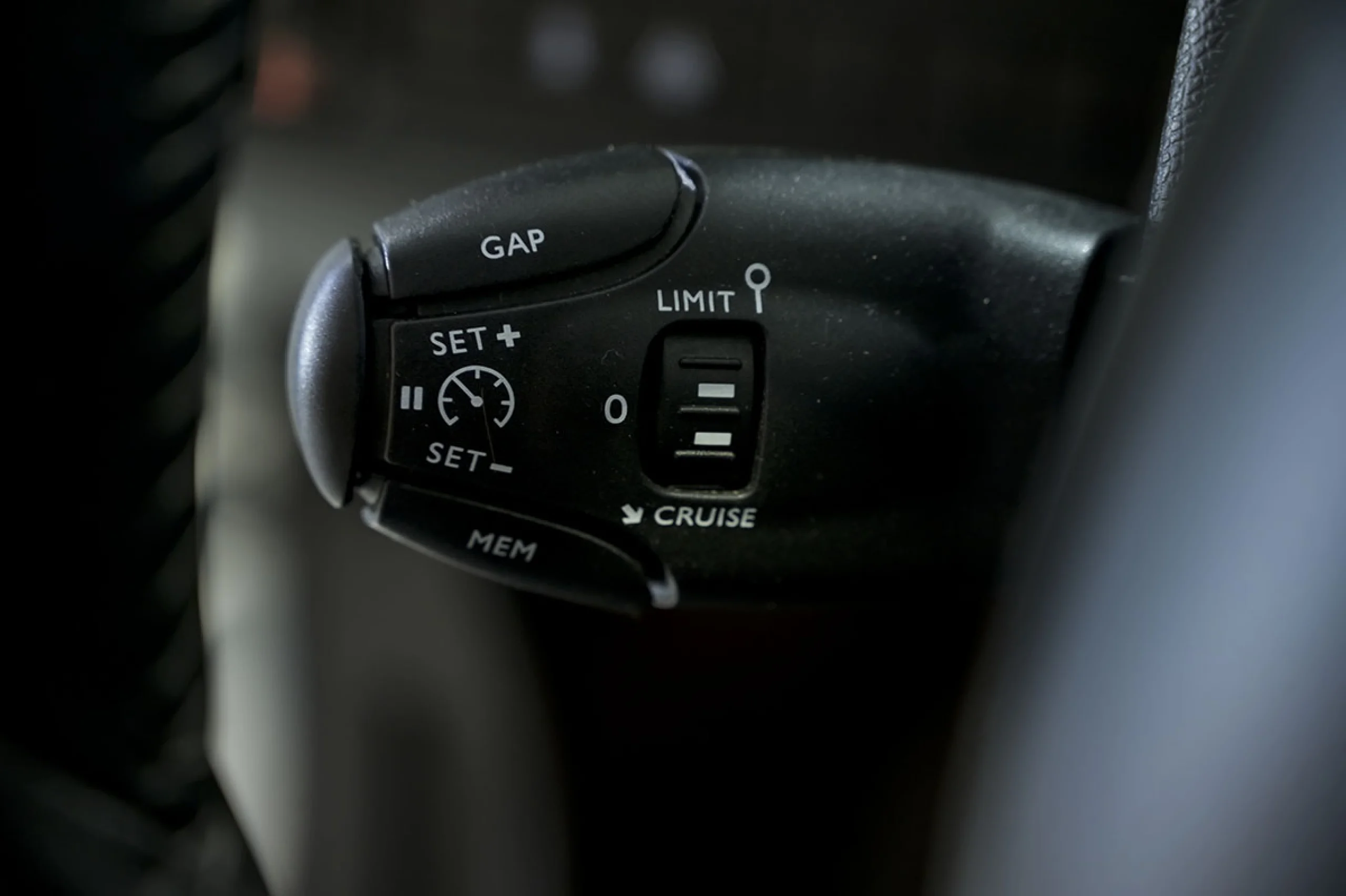 Peugeot 308 SW Allure Pack BlueHDI 130 SS - Foto 39