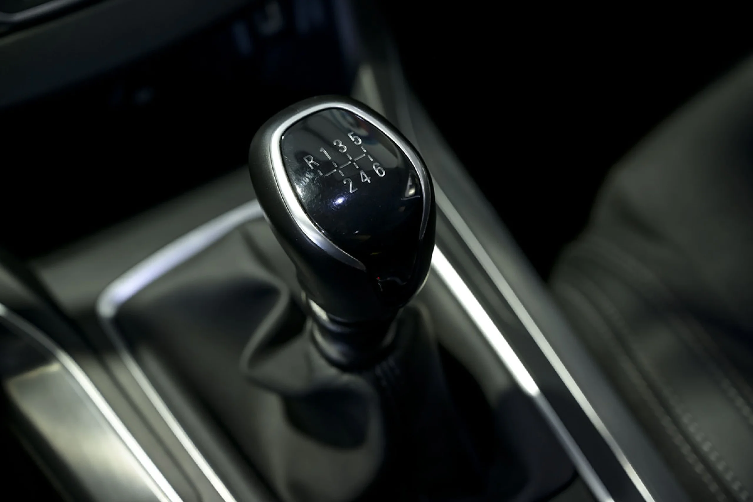 Peugeot 308 SW Allure Pack BlueHDI 130 SS - Foto 32