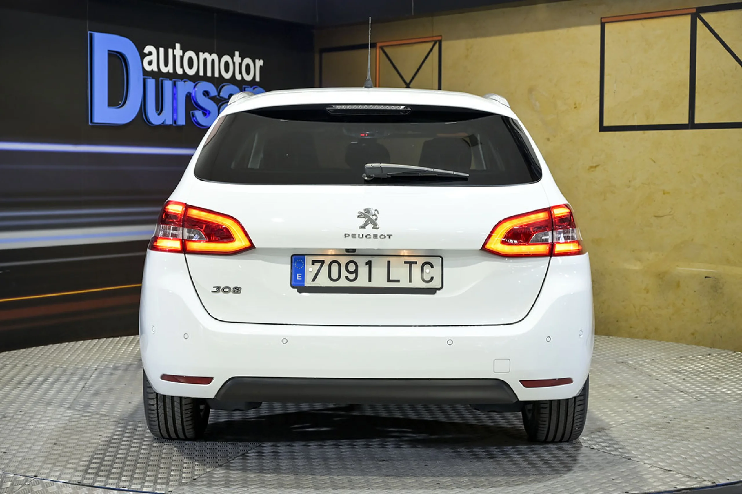 Peugeot 308 SW Allure Pack BlueHDI 130 SS - Foto 12