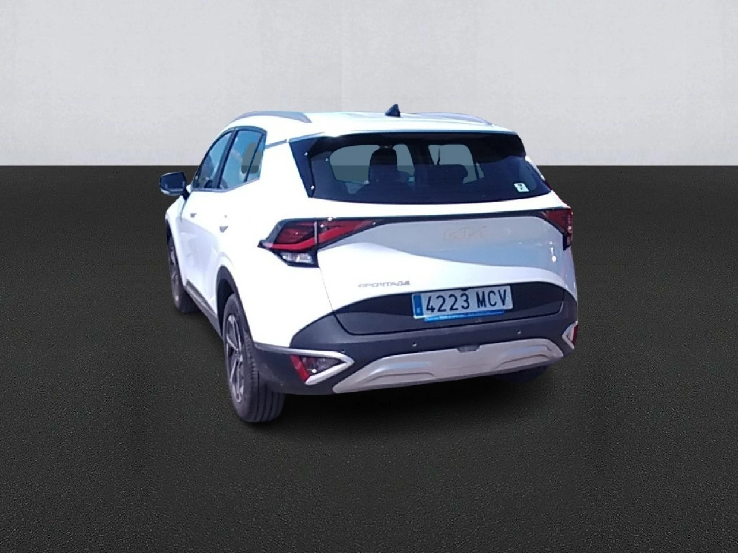 Kia Sportage 1.6 CRDi MHEV 100kW (136CV) Drive 4x2 - Foto 6