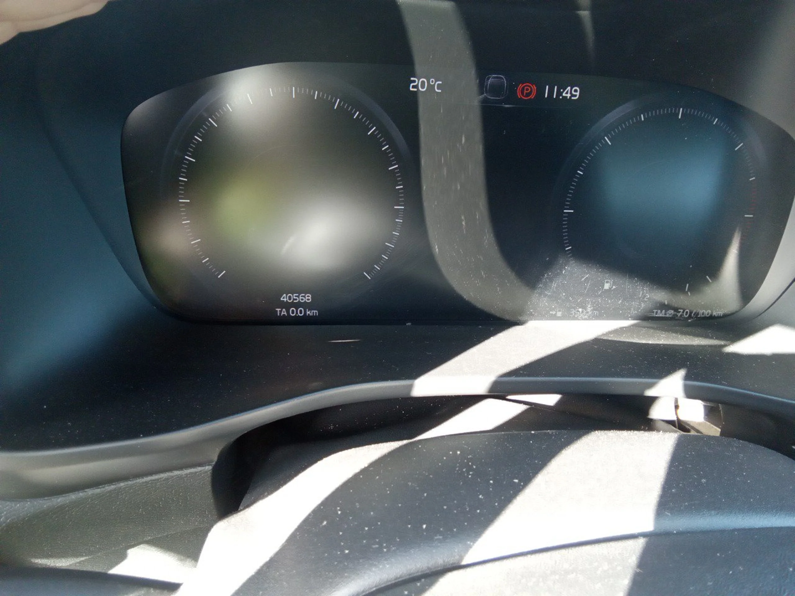 Volvo XC 40 XC40 (O) 2.0 D3 - Foto 8