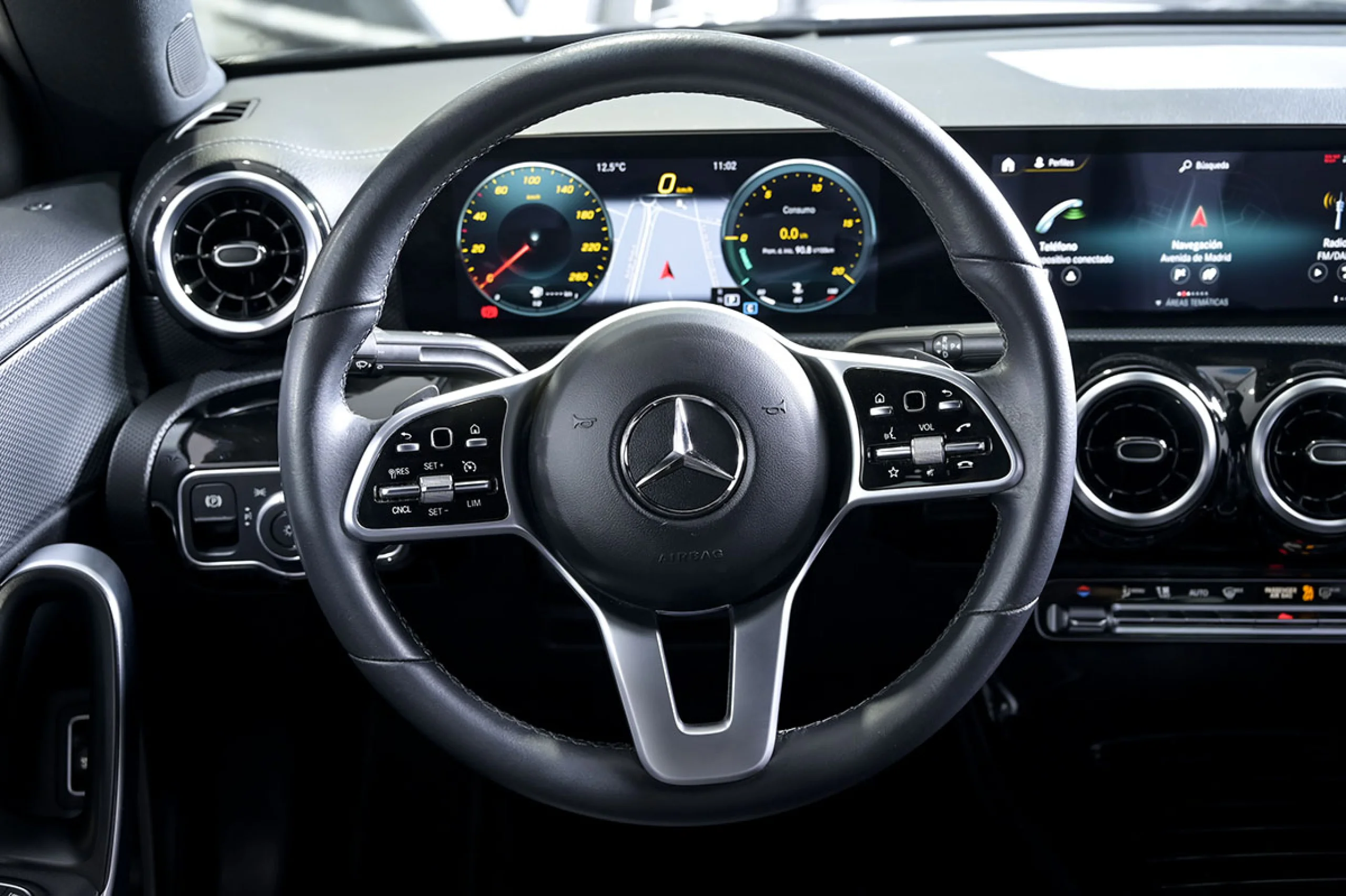 Mercedes-Benz CLA 200 MERCEDES-BENZ CLA CLA 200 D DCT - Foto 24